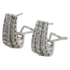 Boucles d'oreilles créoles « huggie » en or blanc 14 carats, ornées de diamants naturels, avec fermoir à levier