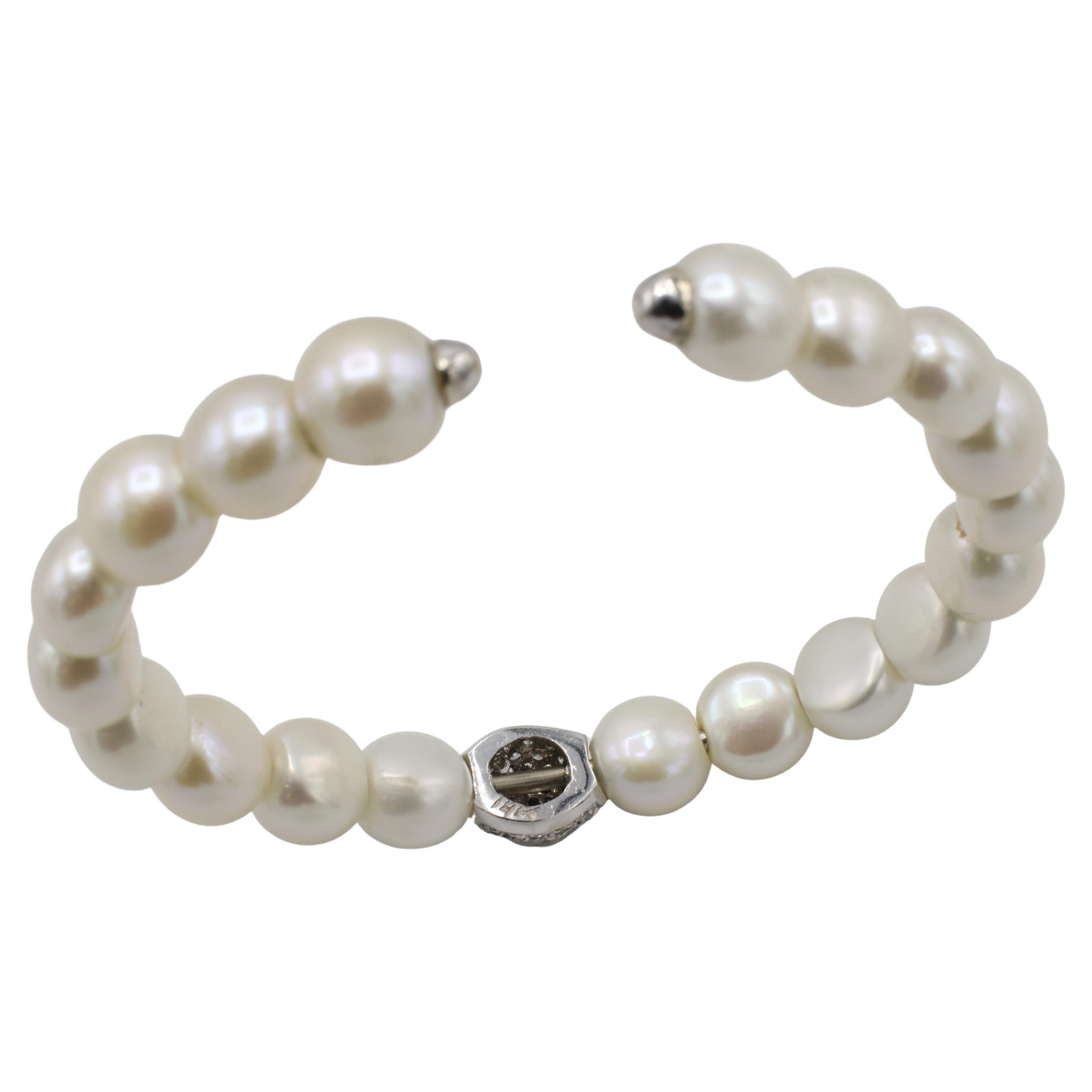 Modern 14 Karat White Gold Natural Pave Diamond & Pearl Flex Bracelet For Sale
