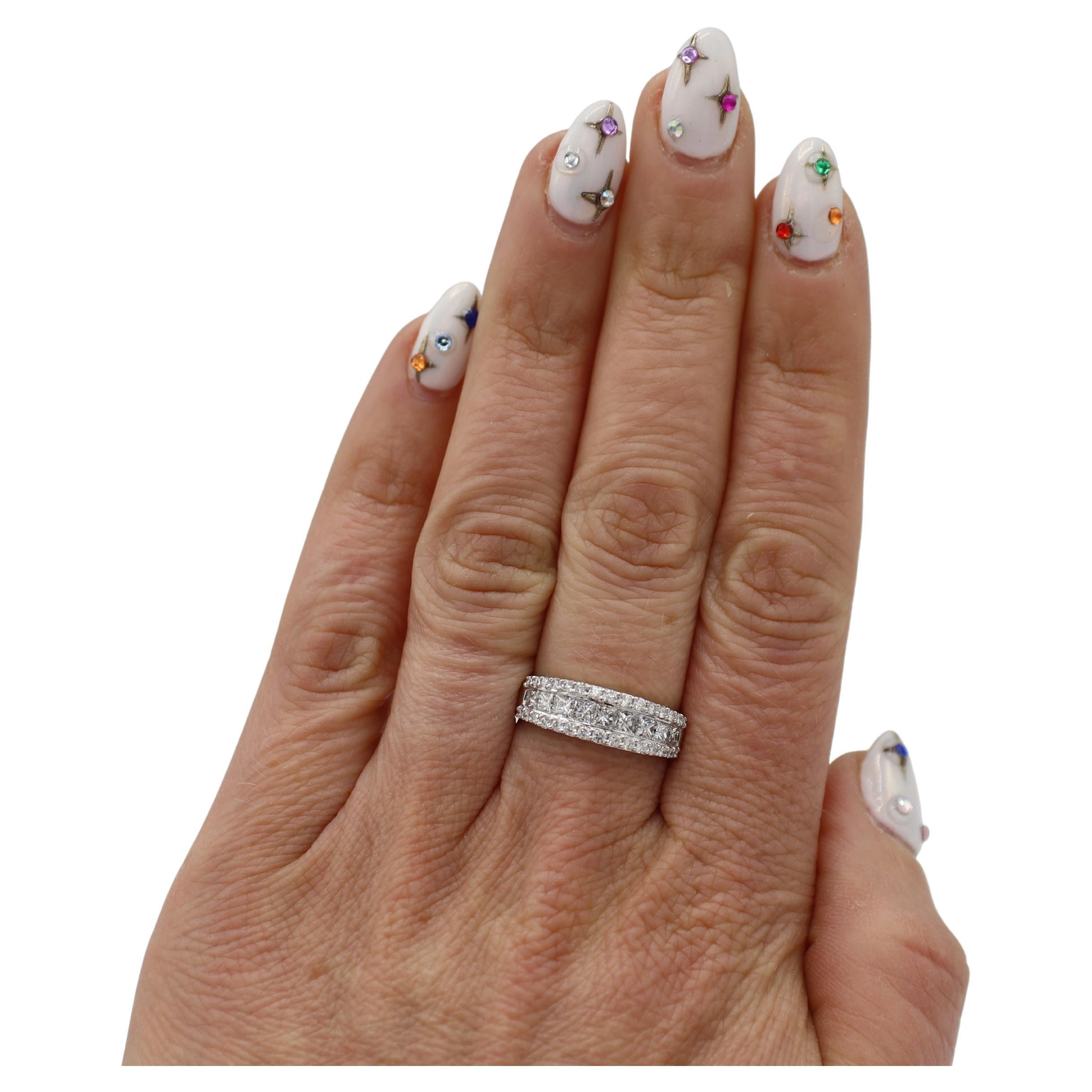14 Karat White Gold Natural Princess & Round Diamond Half Band Ring In Excellent Condition For Sale In  Baltimore, MD