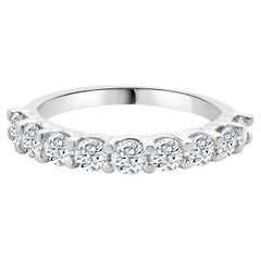 14 Karat Weißgold Neun Diamantring mit neun Diamanten