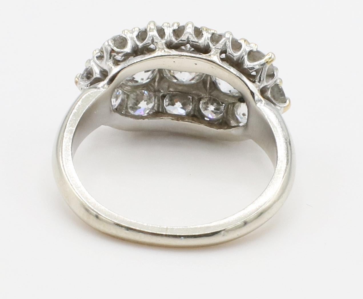 14 Karat Weißgold-Cluster-Ring mit natürlichen Diamanten im alteuropäischen Schliff Herren im Angebot