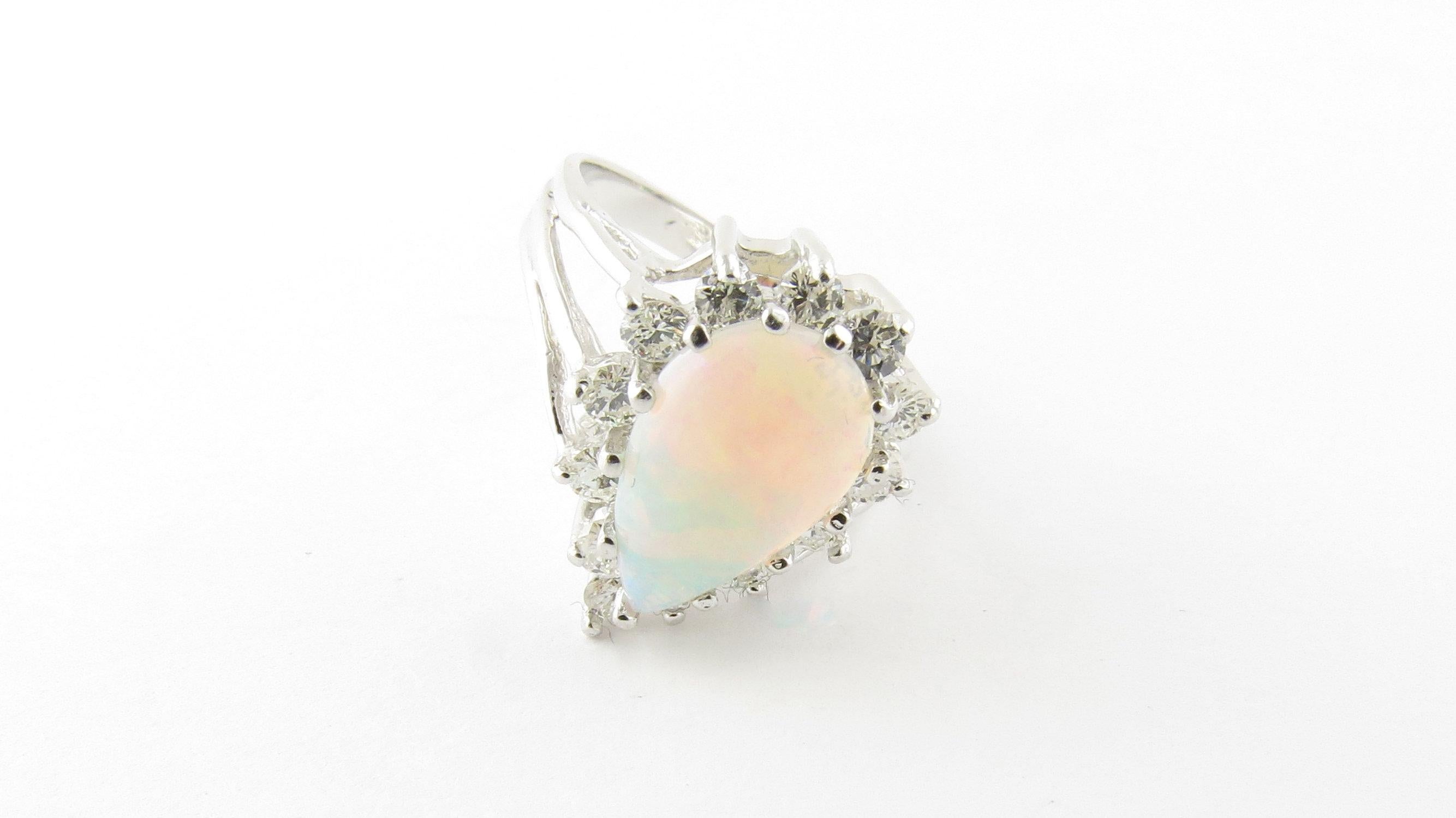 14 Karat White Gold Opal and Diamond Ring In Good Condition In Washington Depot, CT