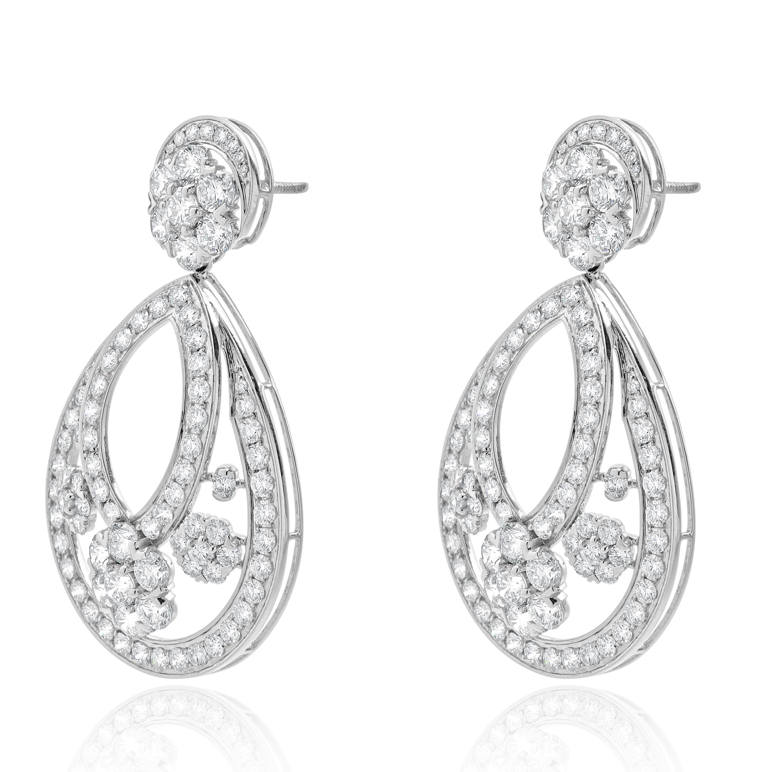 Orecchini a goccia con diamante a cerchio aperto in oro bianco 14 kt. In condizioni ottime in vendita a Scottsdale, AZ