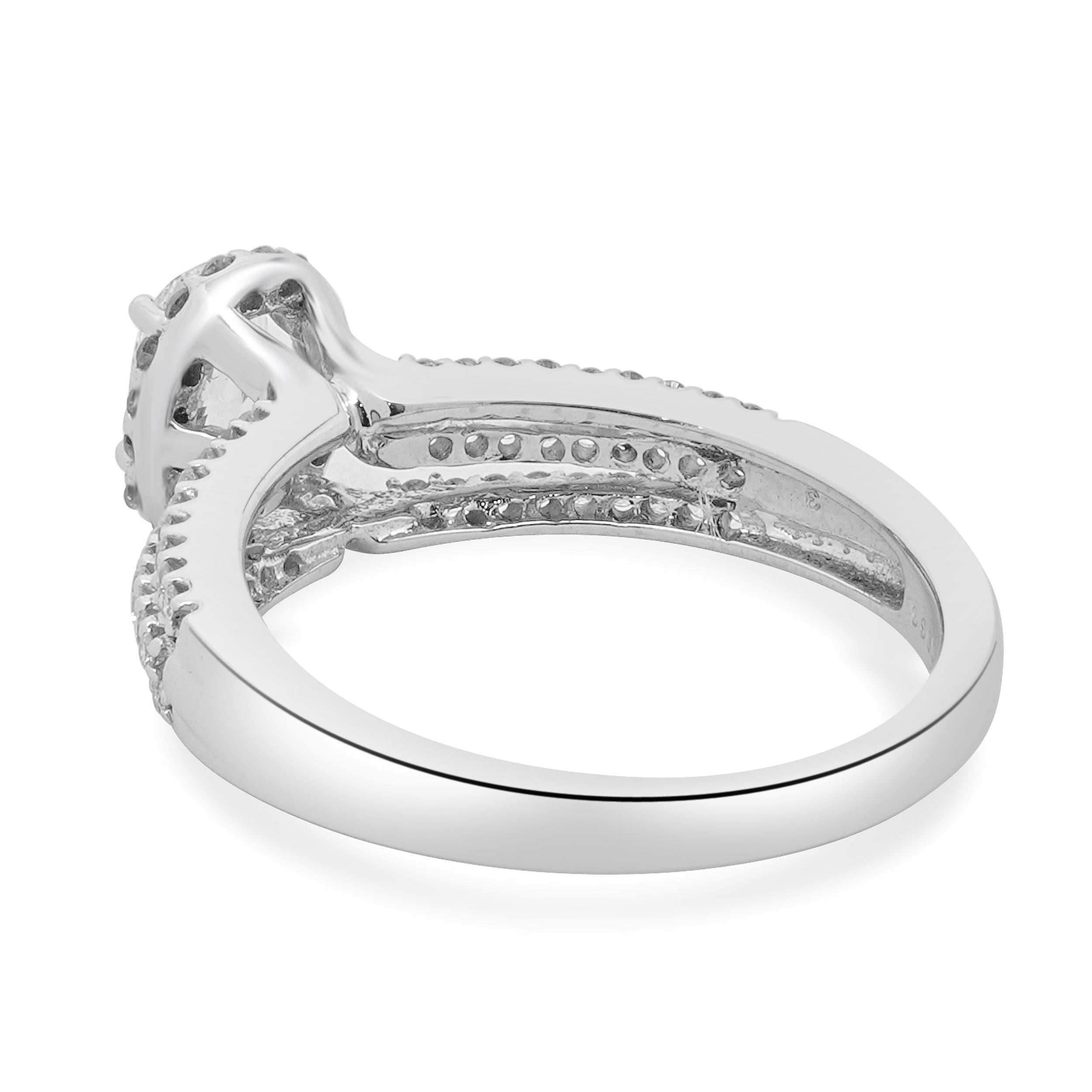 Anello di fidanzamento con diamante taglio ovale in oro bianco 14 carati In condizioni ottime in vendita a Scottsdale, AZ