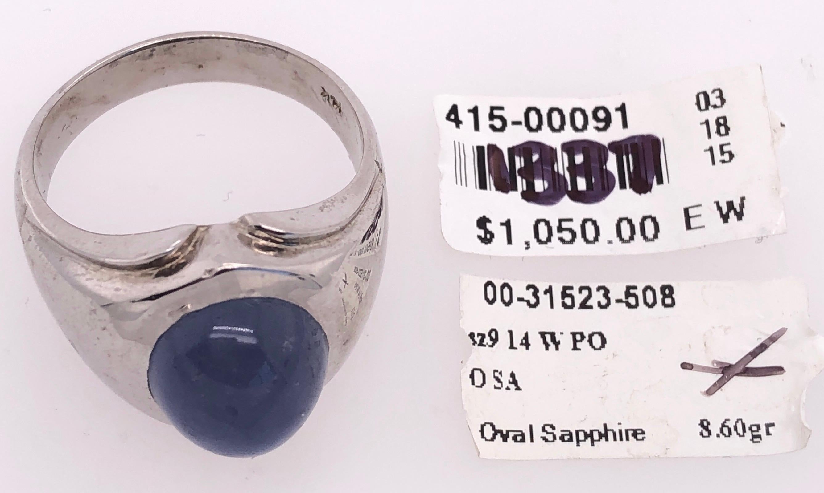 14 Karat White Gold Oval Sapphire Cabochon Solitaire Ring For Sale 1