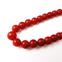 14 Karat White Gold Japanese Red Coral Graduated Beads Necklace