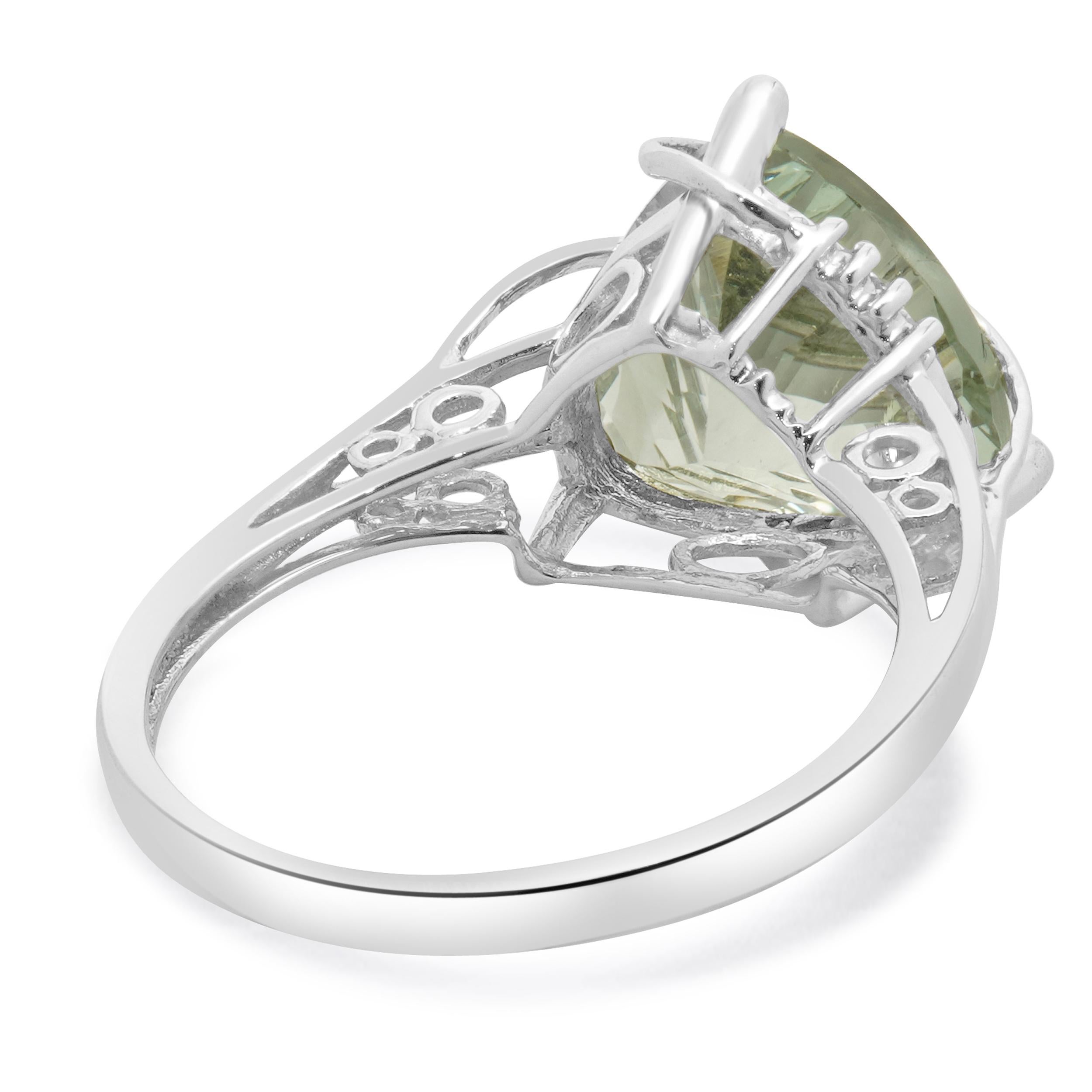 14 Karat White Gold Pale Green Prasiolite and Diamond Ring In Excellent Condition For Sale In Scottsdale, AZ