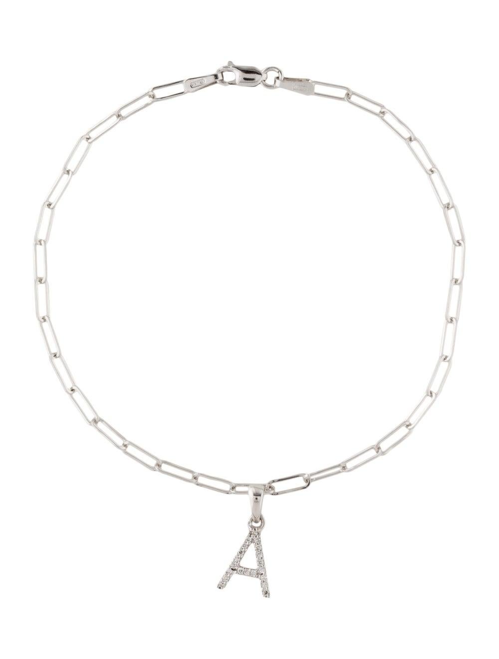 Taille simple Bracelet à maillons en forme de clip en or blanc 14 carats avec initiale « A » et diamants en vente