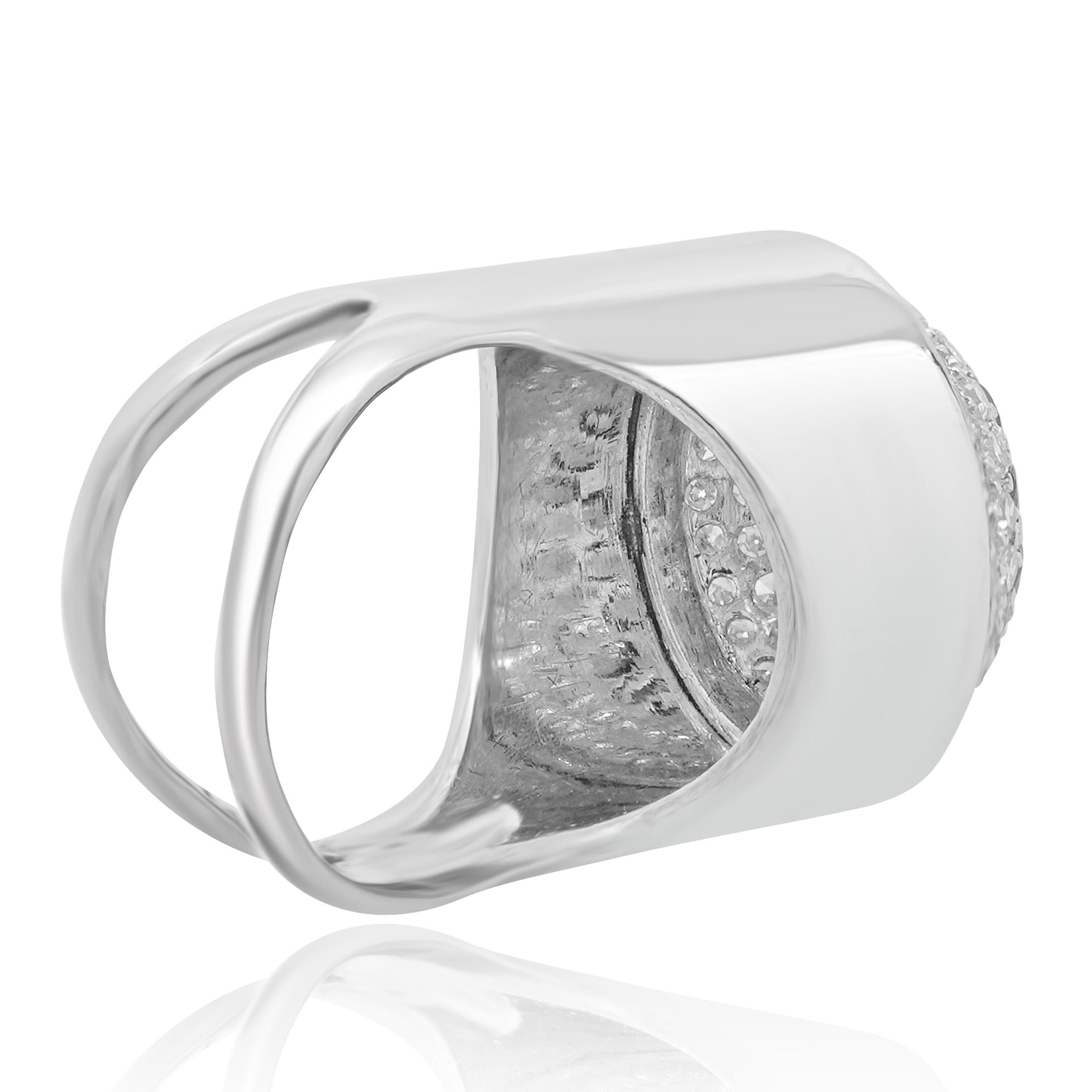 14 Karat White Gold Pave Diamond and Sapphire Dome Ring In Excellent Condition For Sale In Scottsdale, AZ
