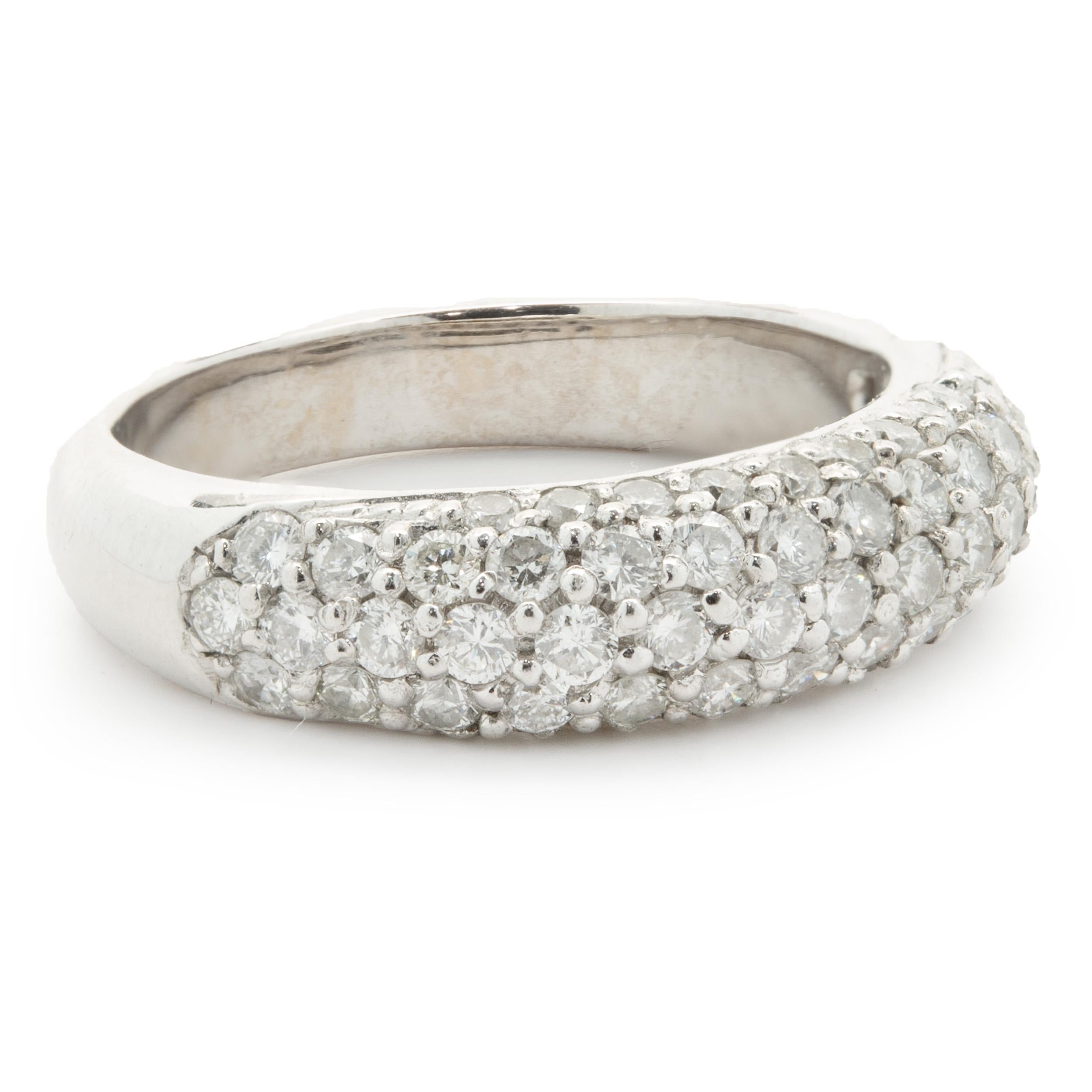 14 Karat White Gold Pave Diamond Band In Excellent Condition For Sale In Scottsdale, AZ