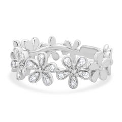 14 Karat White Gold Pave Diamond Flower Station Band