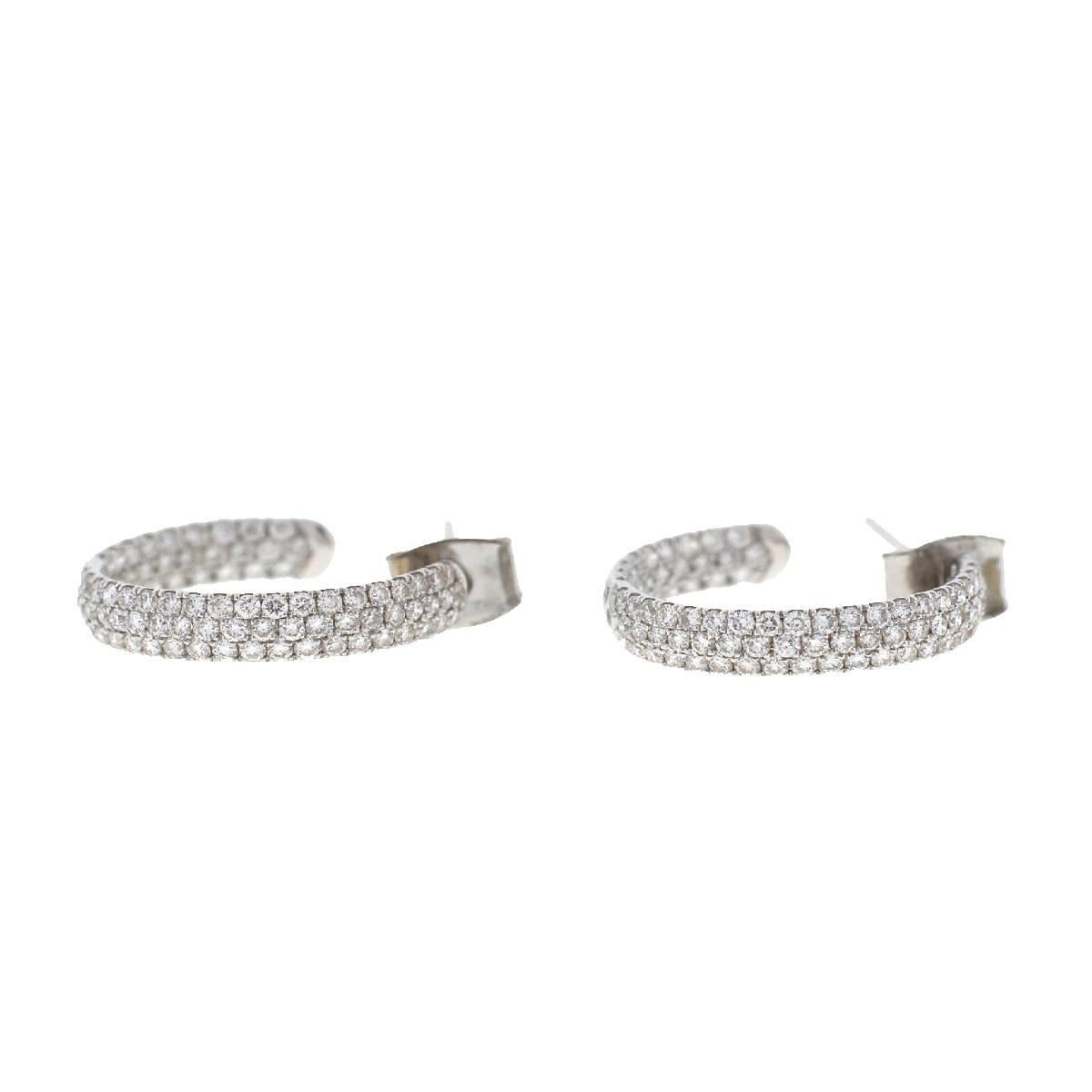 14 Karat White Gold Pave Diamond Hoop Earrings 1.25 Carat In Good Condition In Boca Raton, FL