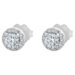 Boucles d'oreilles en or blanc 14 carats avec diamants pavés