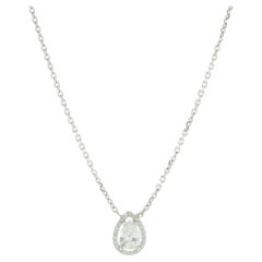 Collier halo de diamants poire en or blanc 14 carats