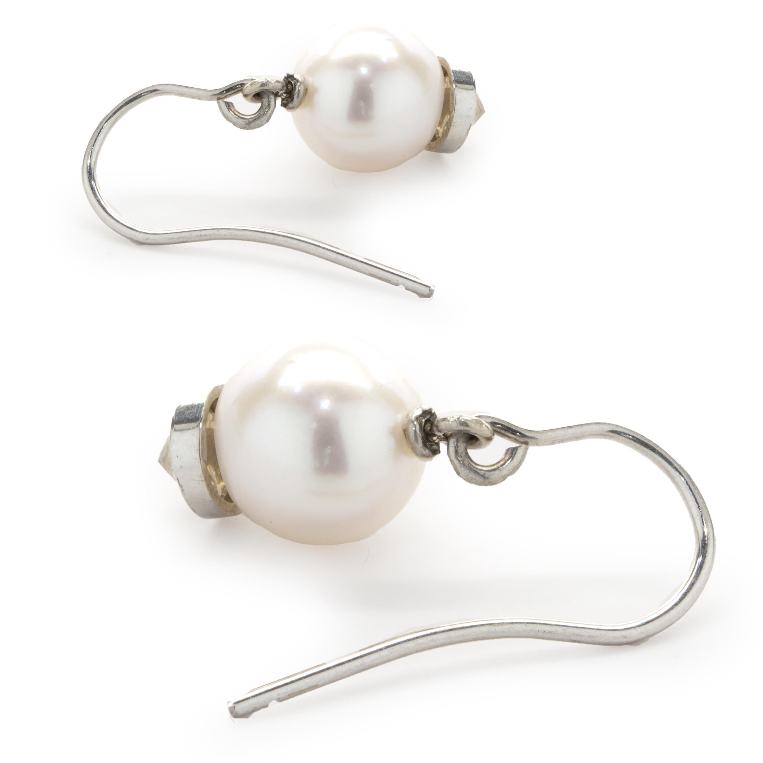 14 Karat White Gold Pearl and Diamond Capped Drop Earrings In Excellent Condition For Sale In Scottsdale, AZ