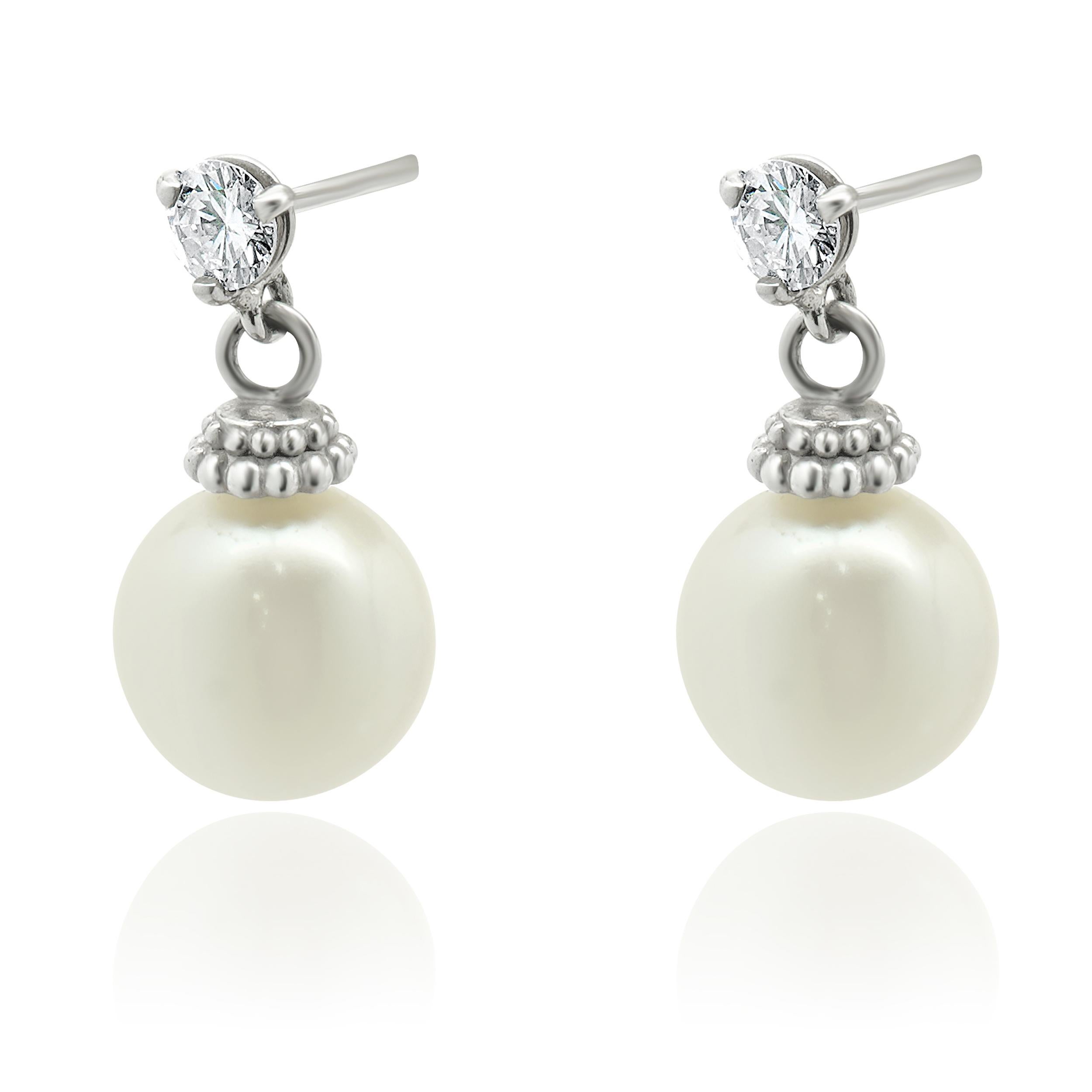 Concepteur : personnalisé
Matériau : Or blanc 14K
Diamant : 2 tailles rondes = 0,40cttw
Couleur : G
Clarté : SI1
Poids : 4.01 grammes
310-420