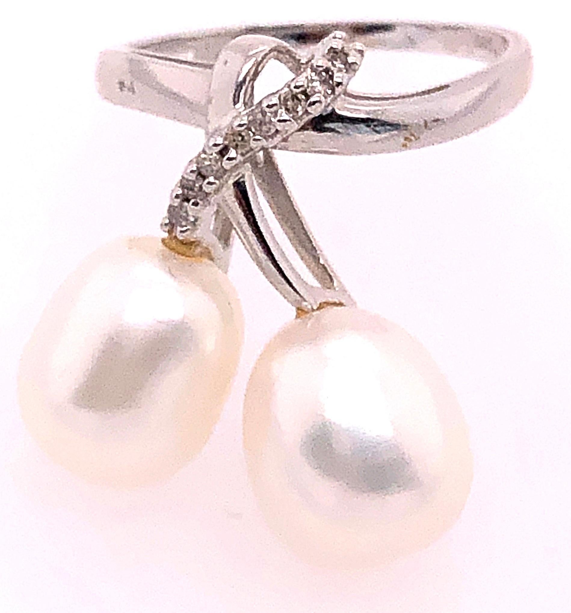 Modern 14 Karat White Gold Pearl and Diamond Freeform Ring For Sale