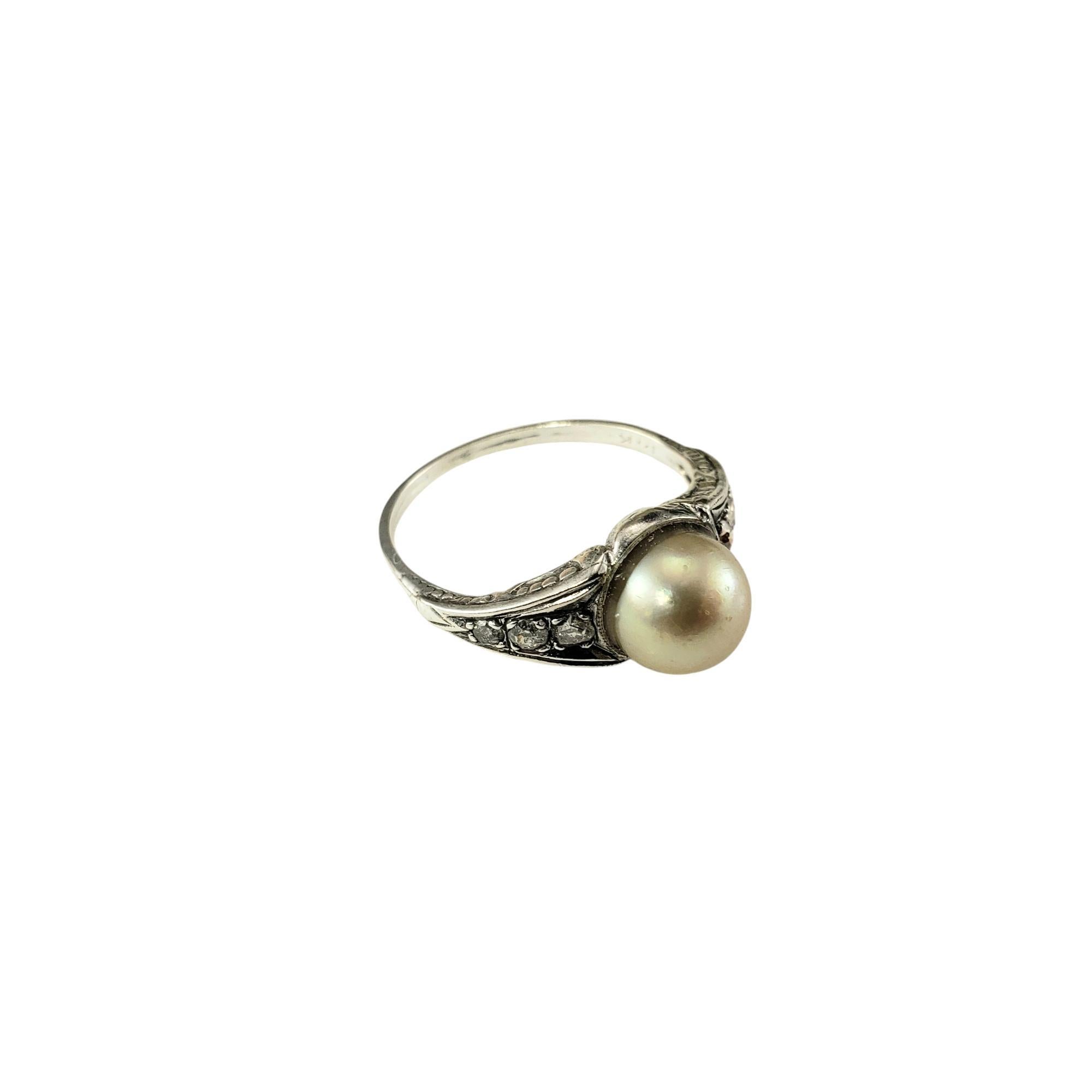 14 Karat White Gold Pearl and Diamond Ring #19917 In Good Condition For Sale In Washington Depot, CT