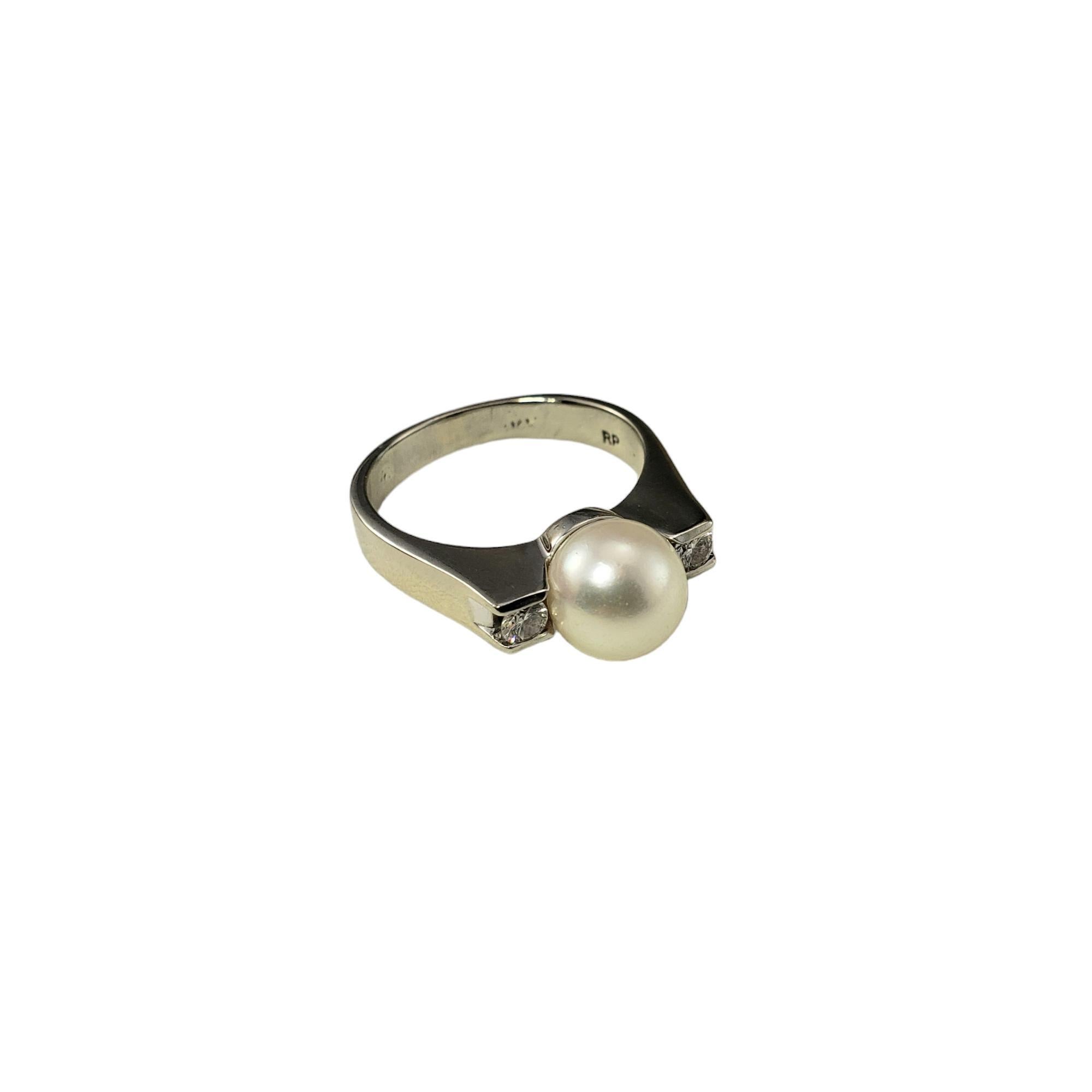 14 Karat Weißgold Perlen- und Diamantring Größe 5,5 #17063 (Brillantschliff) im Angebot