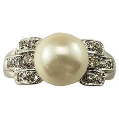 Vintage 14 Karat White Gold Pearl and Diamond Ring Size 7.25 #15507