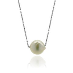14 Karat White Gold Pearl Solitaire Necklace