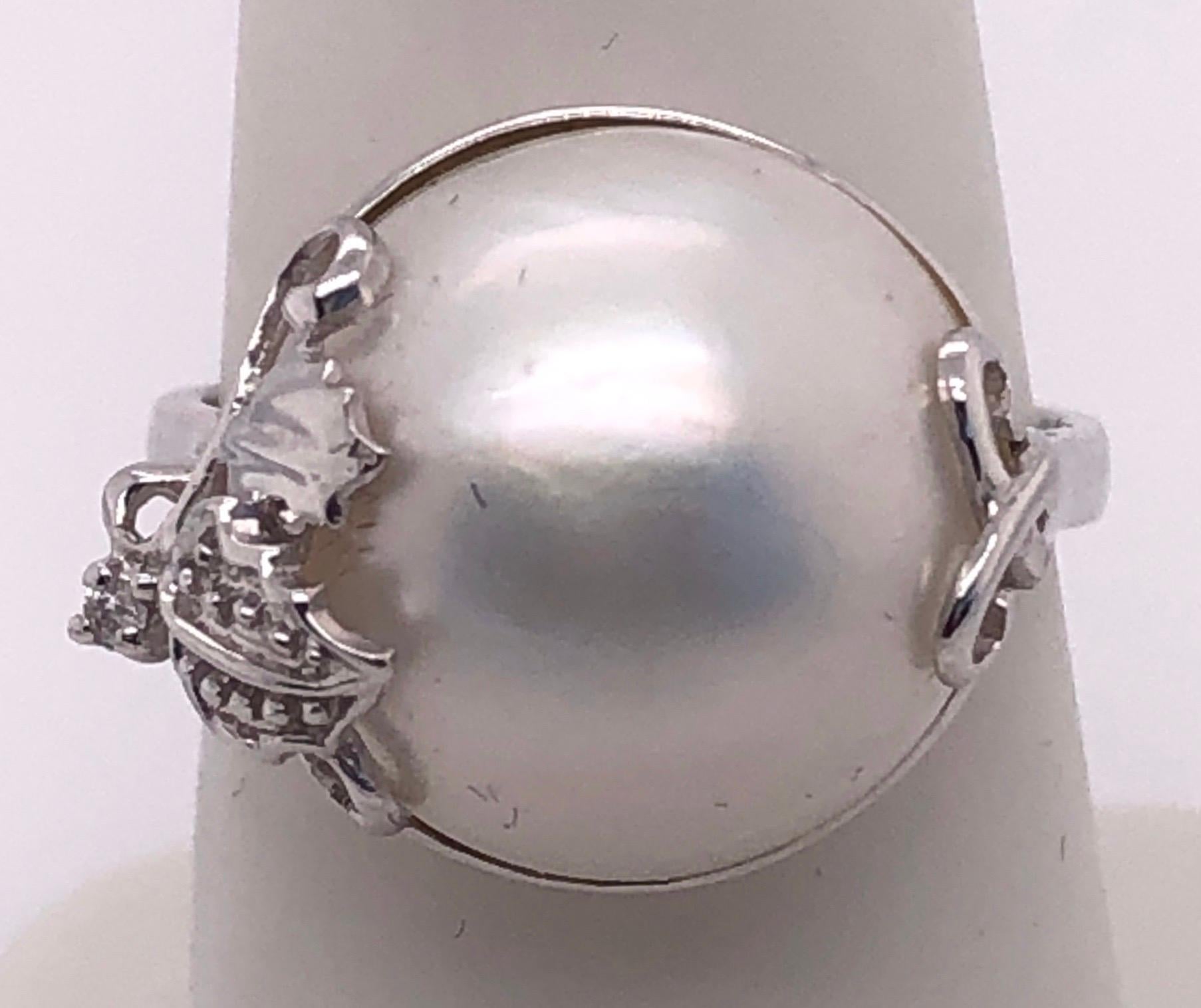 Round Cut 14 Karat White Gold Pearl Solitaire with Diamond Accent Ring For Sale