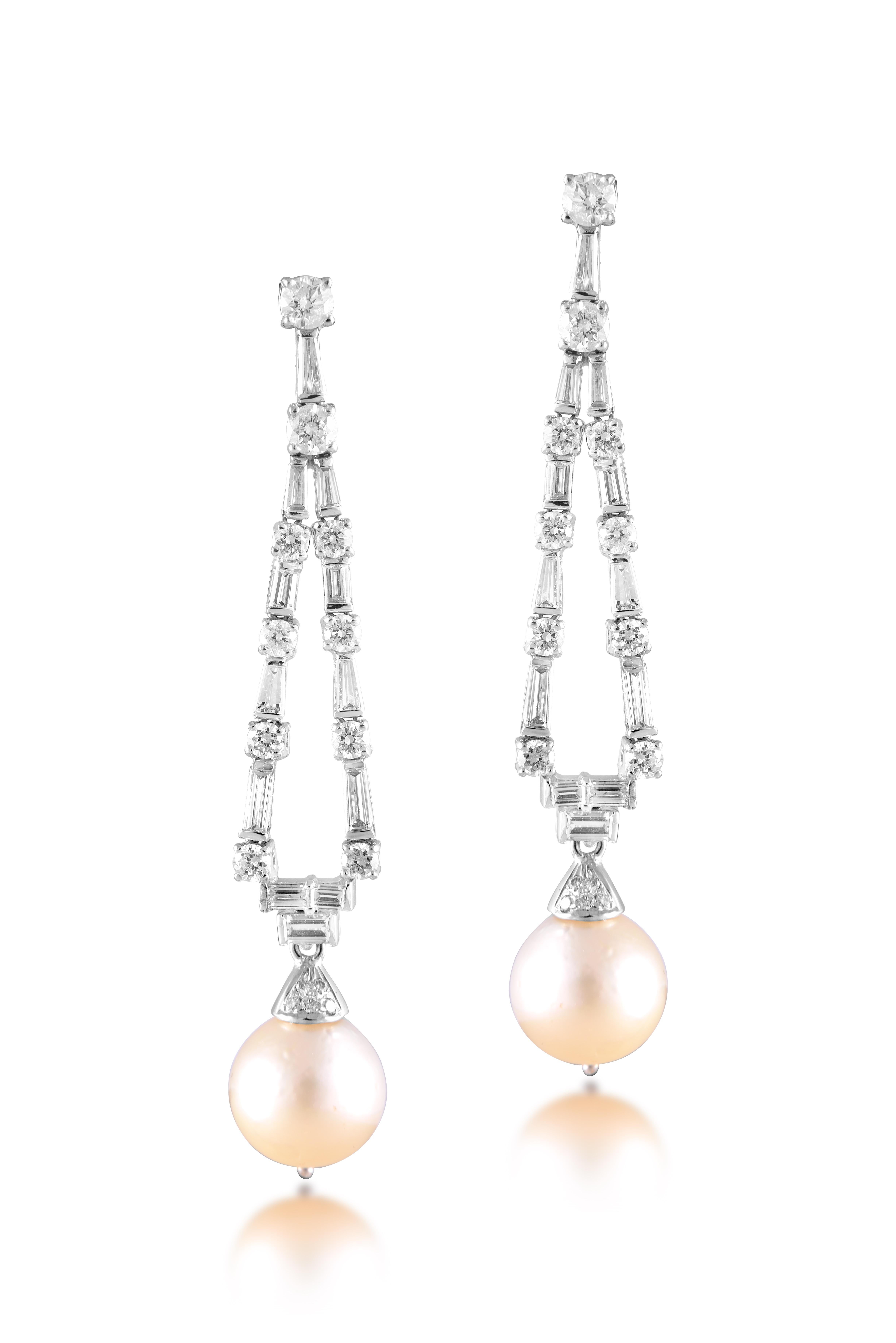 Modern 14 Karat White Gold Pearl White Diamond Chandelier Earrings For Sale