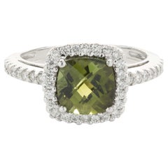 14 Karat White Gold Peridot and Diamond Ring