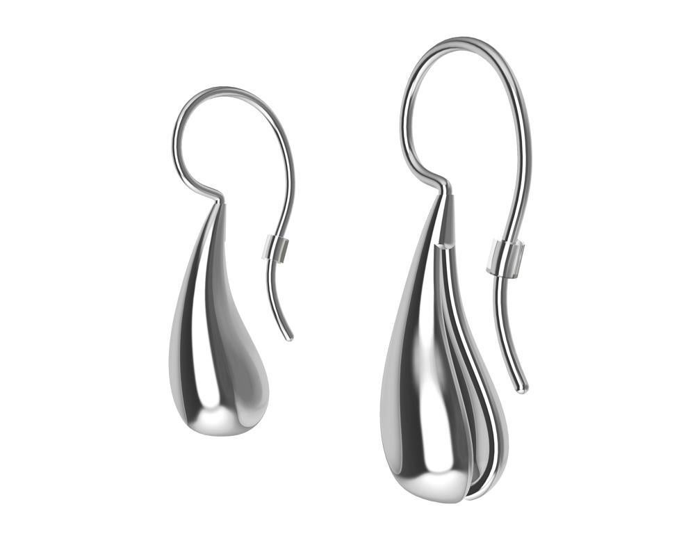 14 Karat White Gold Petite Teardrop Drop Earrings In New Condition For Sale In New York, NY