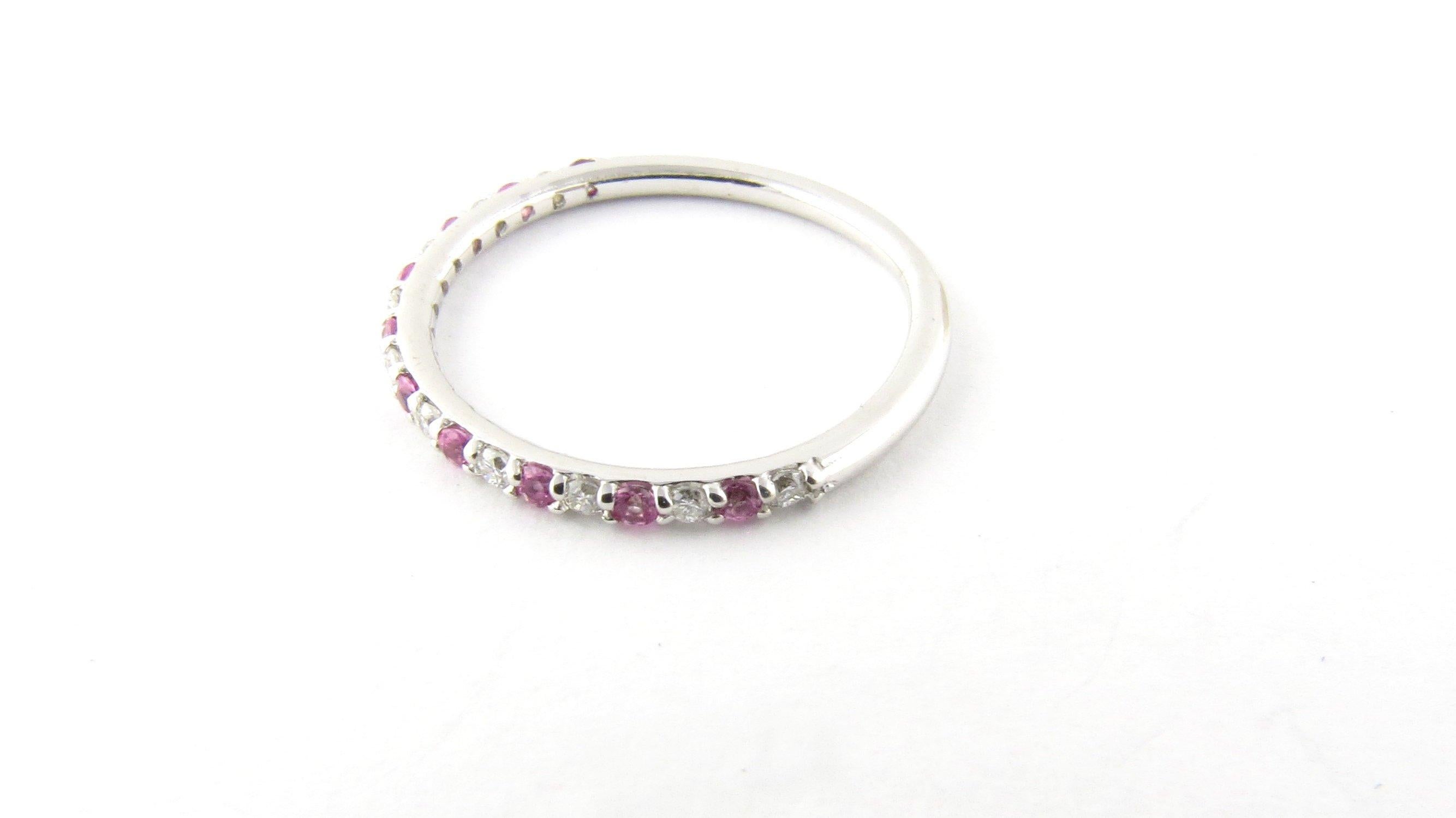 14 Karat White Gold Pink Gemstone and Diamond Ring Damen
