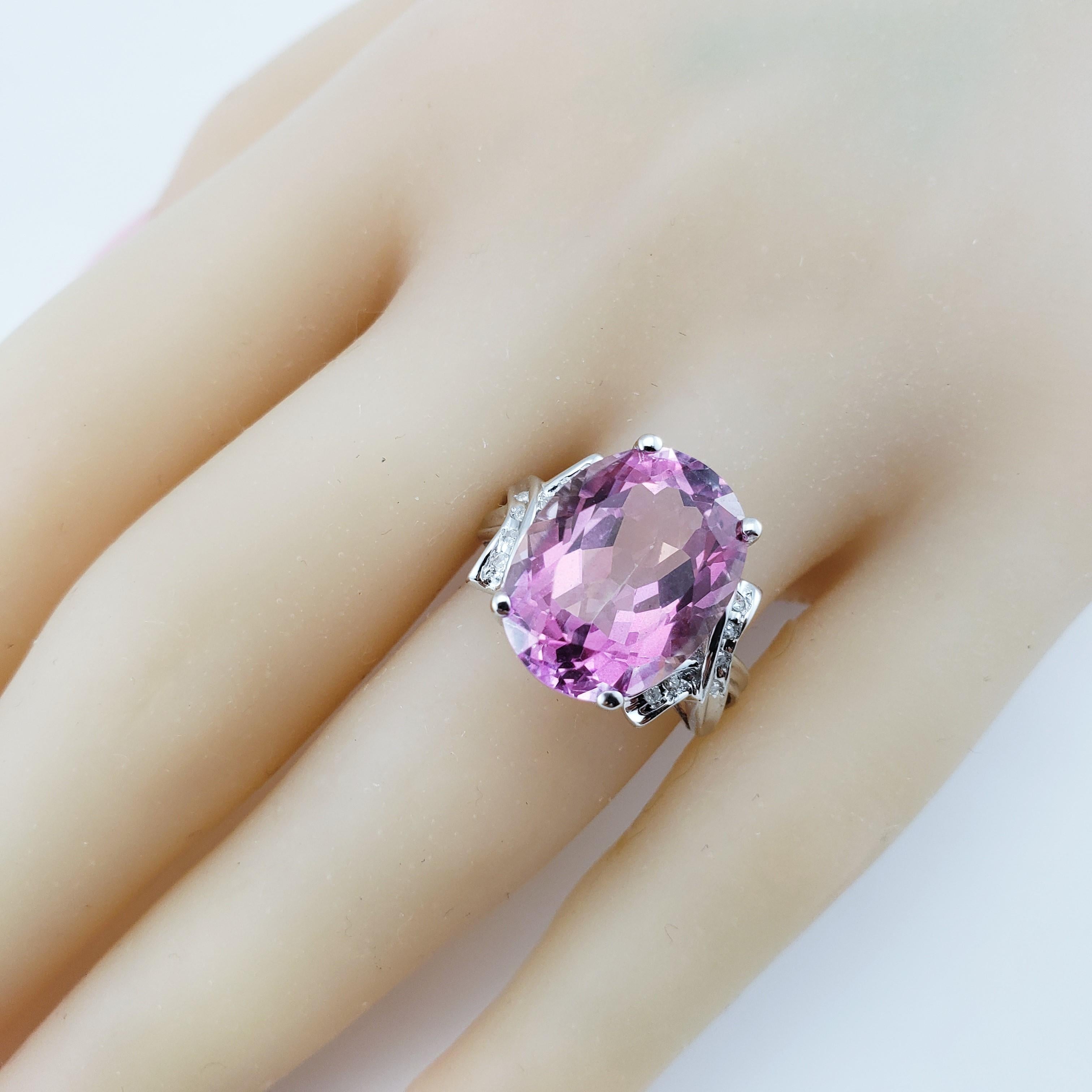 14 Karat White Gold Pink Glass and Diamond Ring For Sale 3