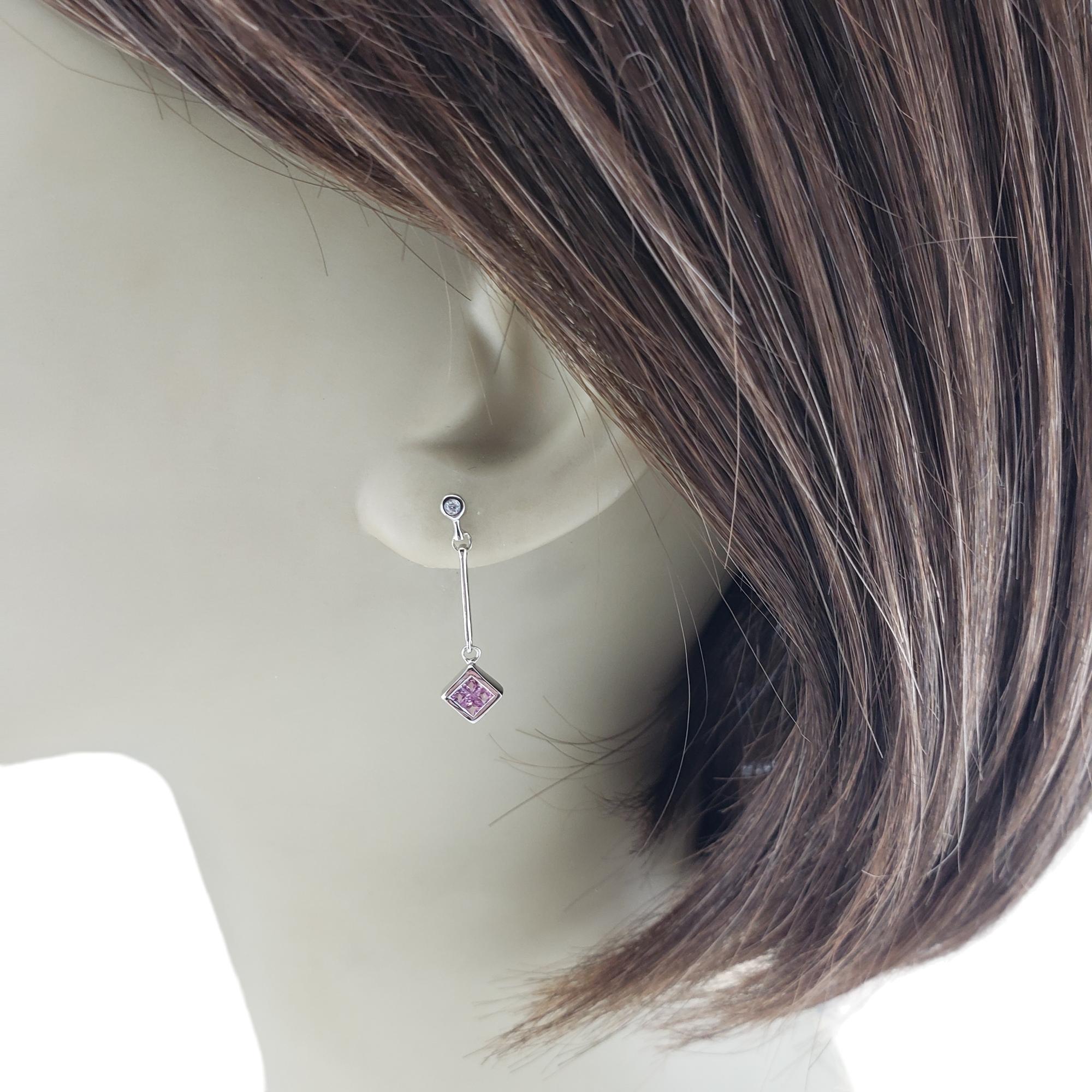 14 Karat Weißgold Ohrhänger mit rosa Saphiren und Diamanten #15806 im Angebot 2
