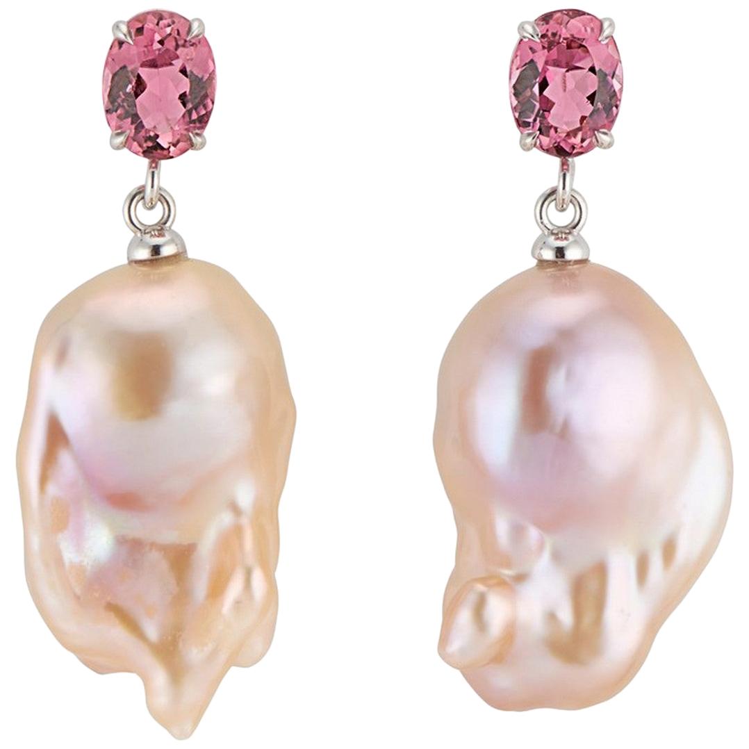 14 Karat White Gold Pink Tourmaline with Natural Pink Baroque Pearl Earrings For Sale