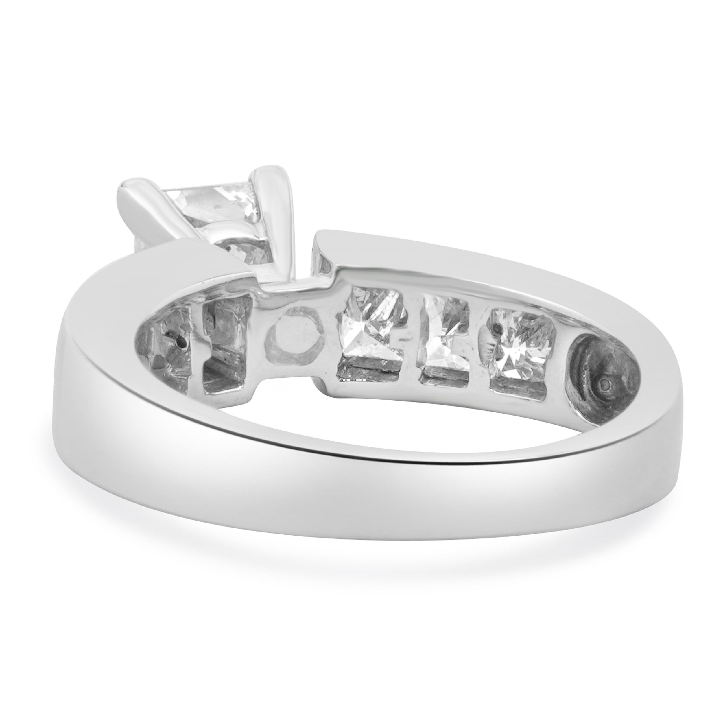 14 Karat White Gold Princess Cut Diamond Engagement Ring In Excellent Condition For Sale In Scottsdale, AZ