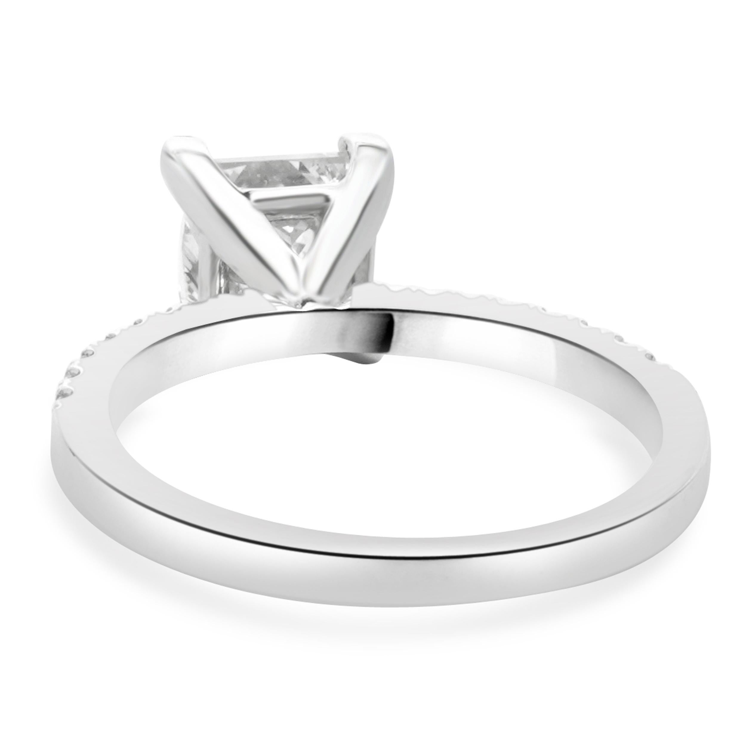 14 Karat White Gold Princess Cut Diamond Engagement Ring In Excellent Condition For Sale In Scottsdale, AZ