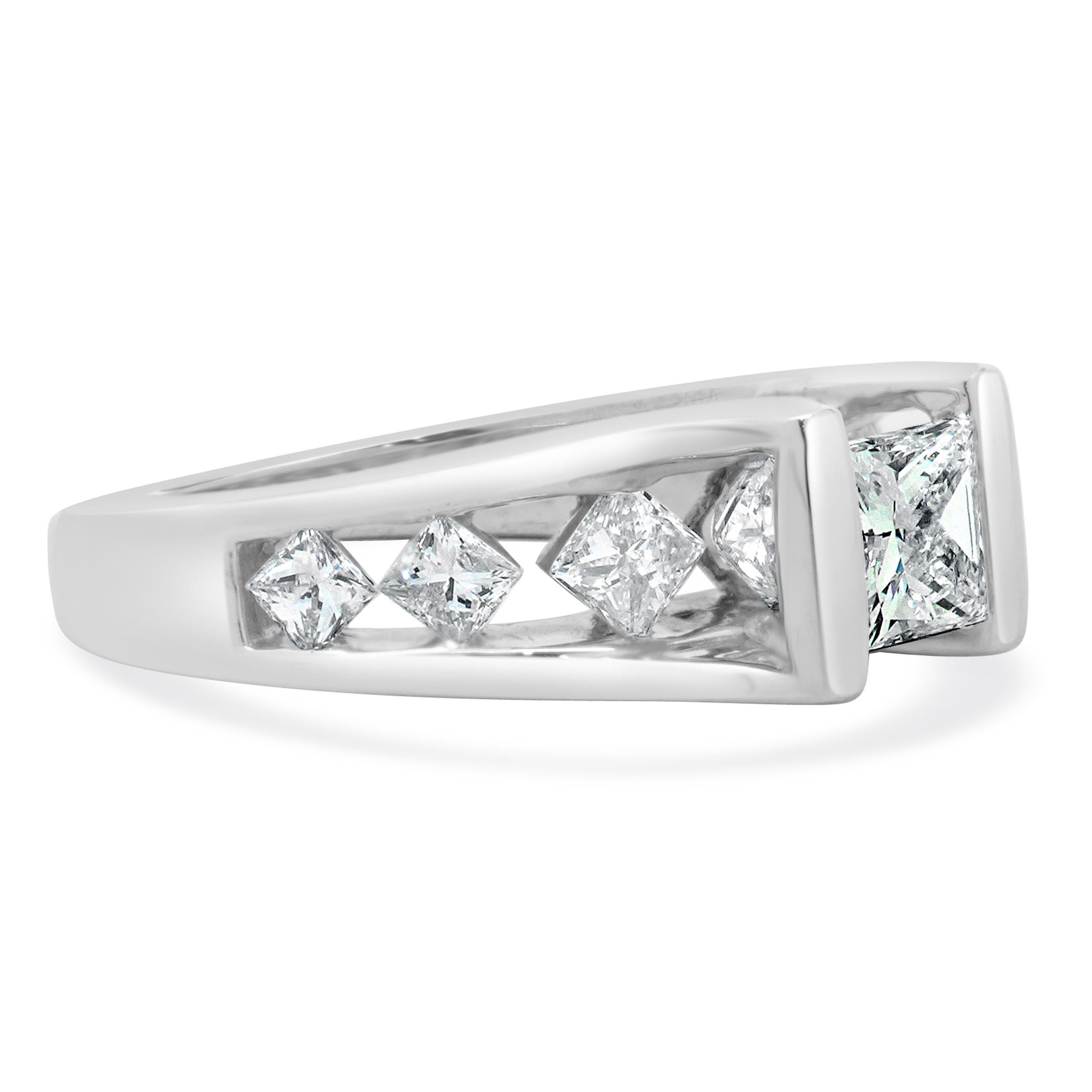 Women's 14 Karat White Gold Princess Cut Diamond Engagement Ring For Sale