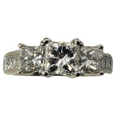 14 Karat White Gold Princess Cut Diamond Engagement Ring Size 6.5
