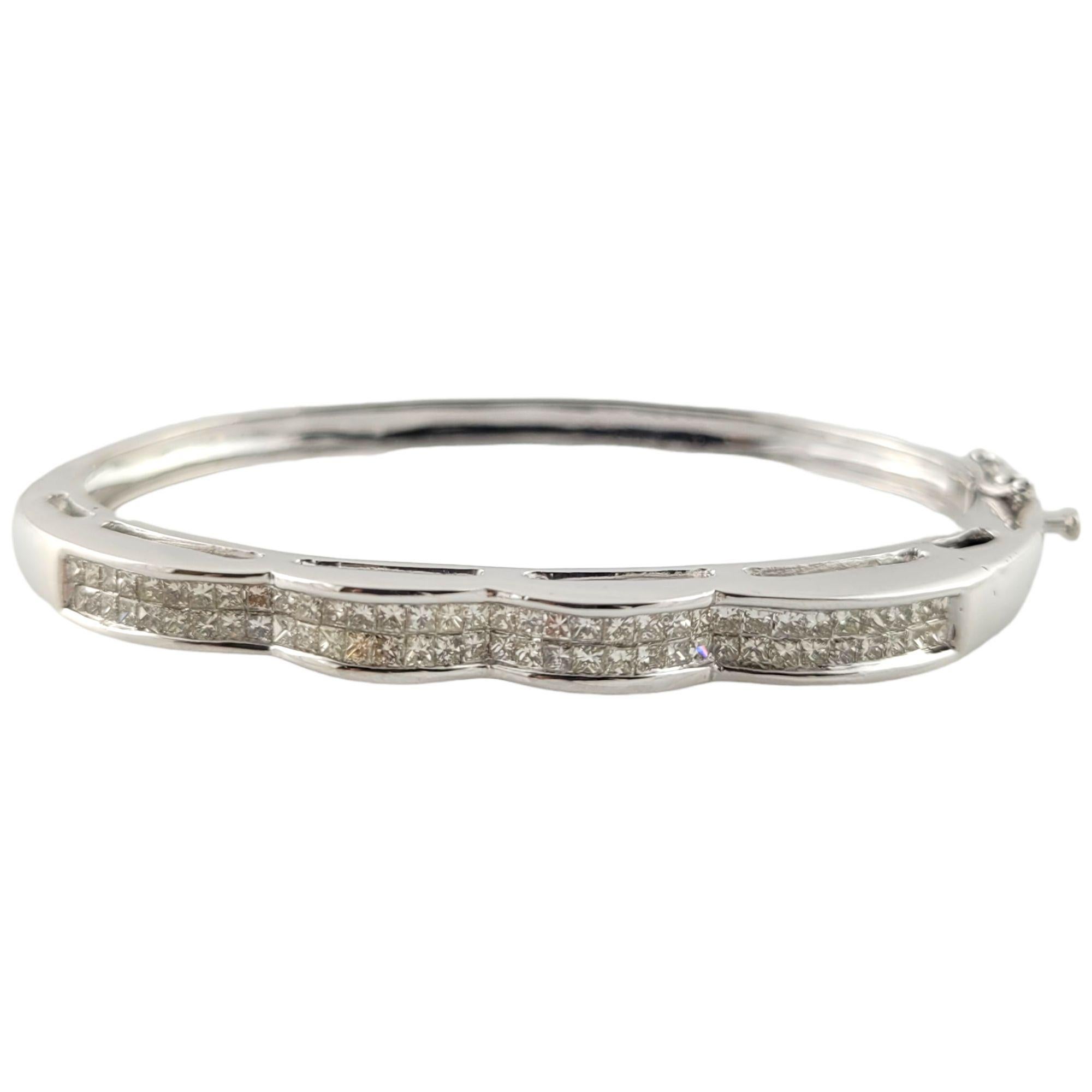 Women's 14 Karat White Gold Princess Cut Diamond Oval Bangle Bracelet For Sale