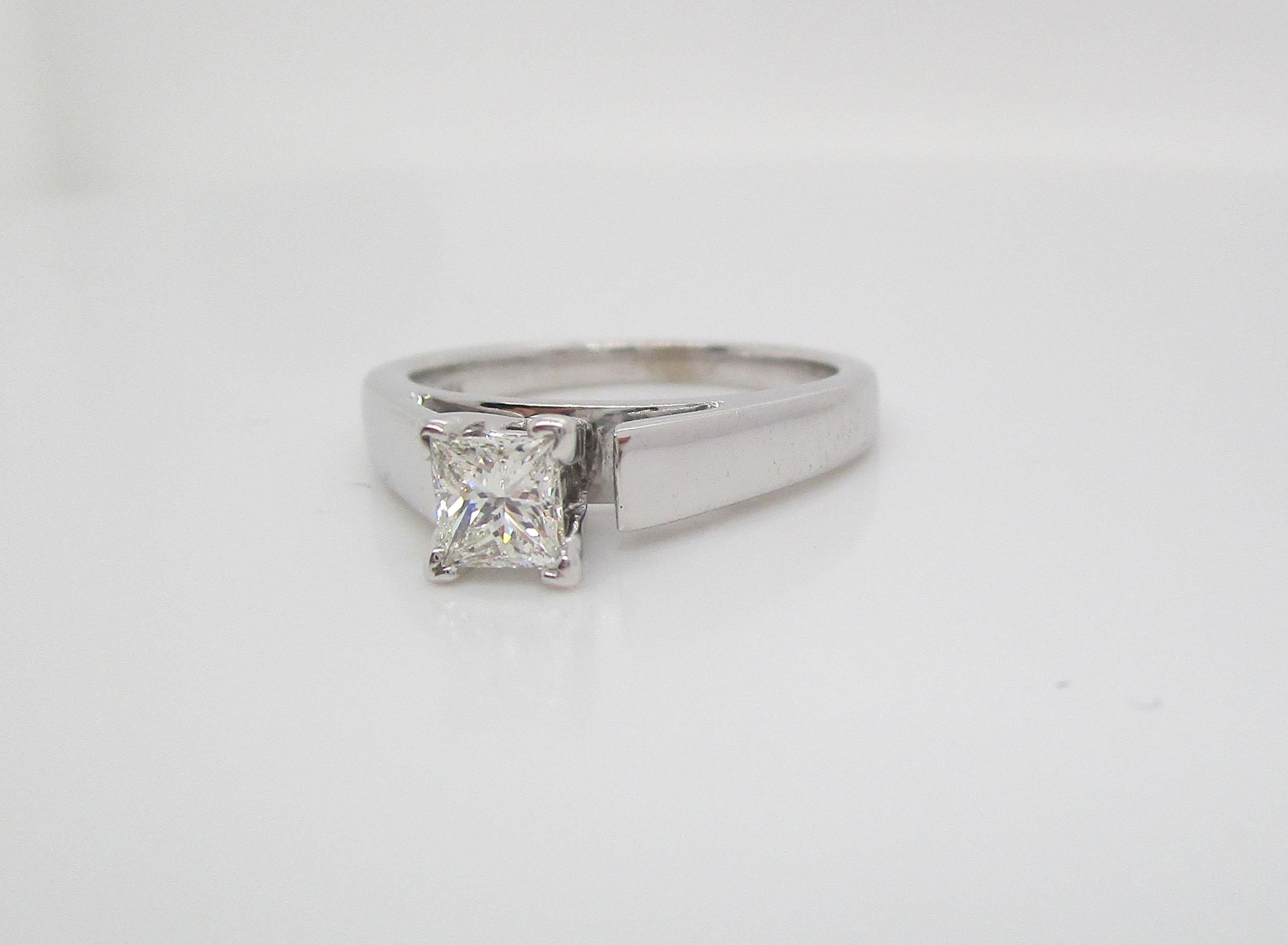 Contemporary 14 Karat White Gold Princess Cut Diamond Solitaire Engagement Ring For Sale
