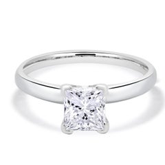 Bague de fiançailles solitaire en or blanc 14 carats avec diamant taille princesse Bague de fiançailles solitaire en or blanc 14 carats avec diamant taille princesse