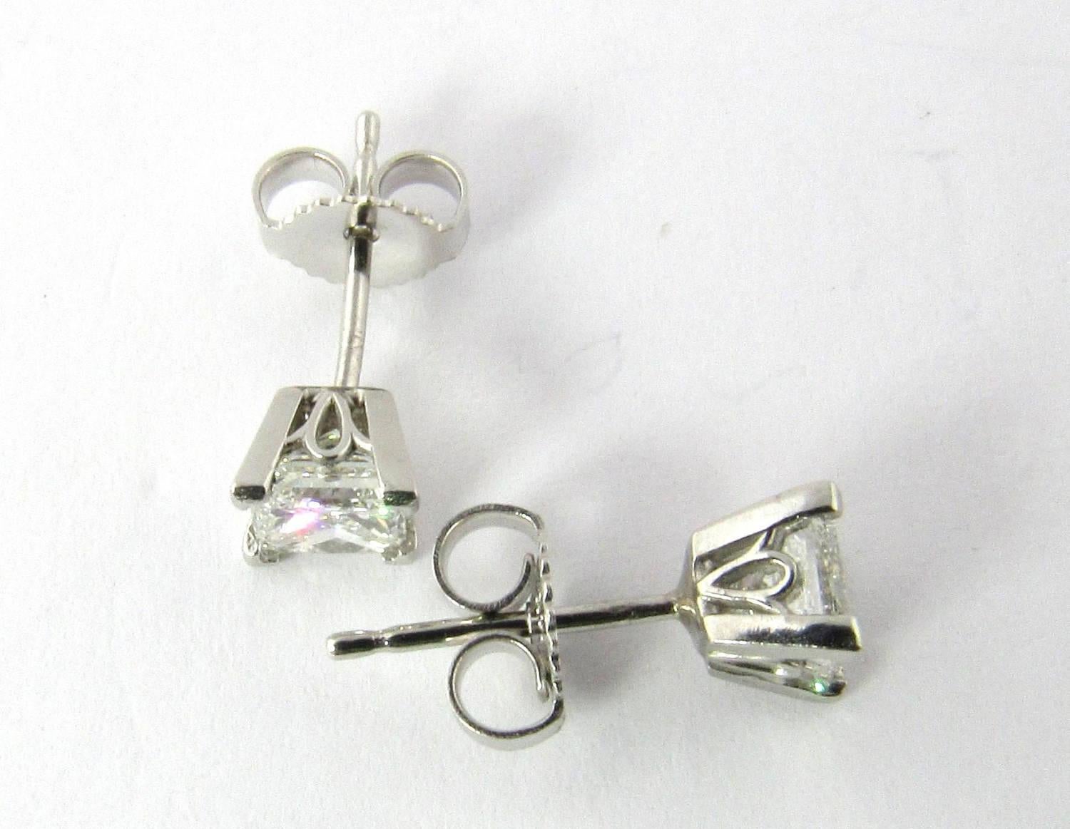 .80 ct diamond earrings