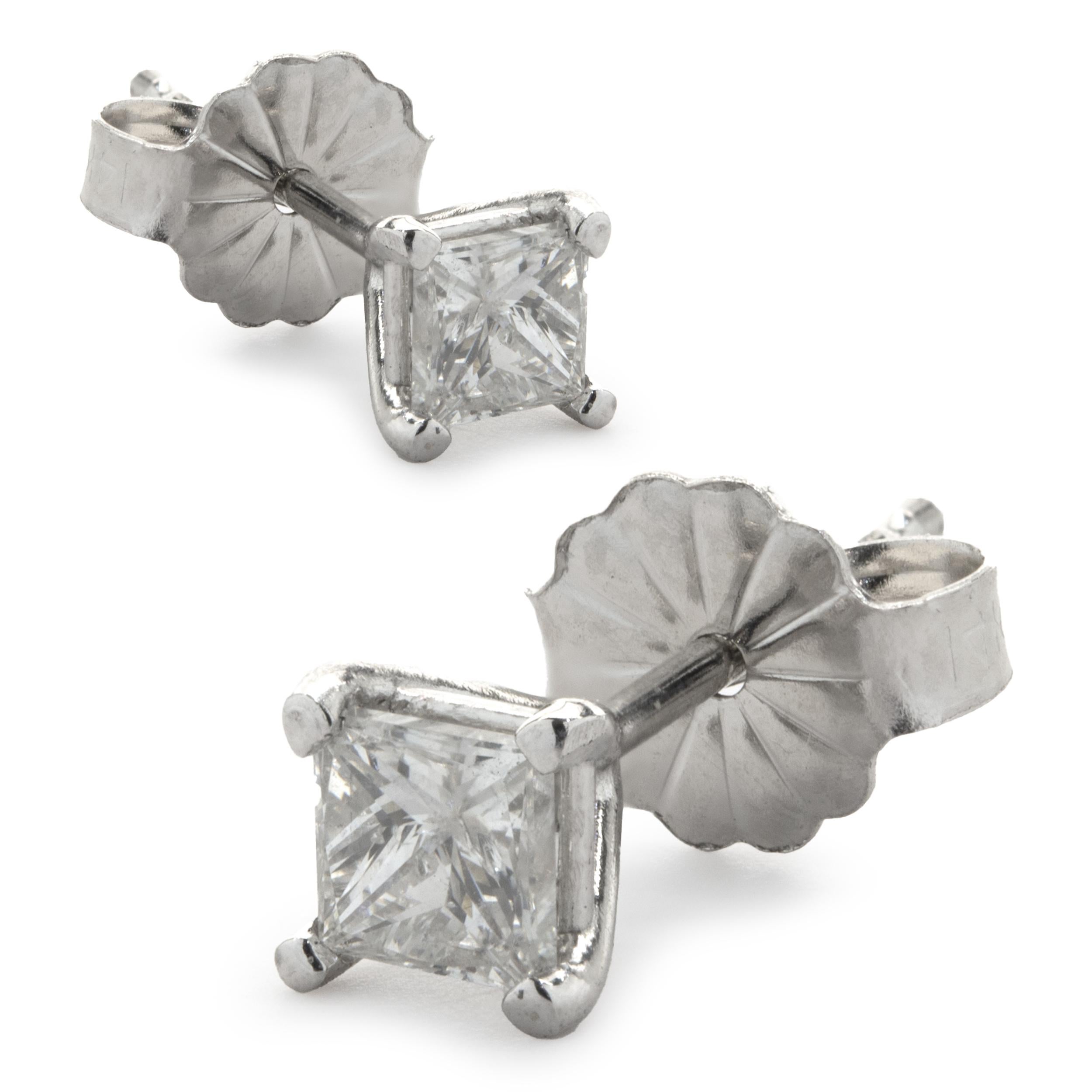 14 Karat White Gold Princess Cut Diamond Stud Earrings In Excellent Condition For Sale In Scottsdale, AZ