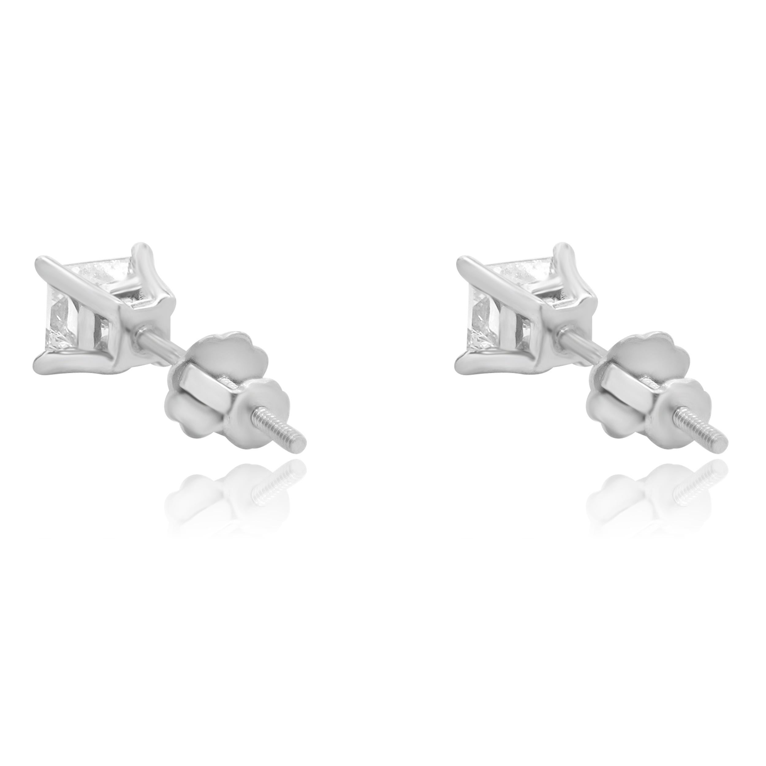 Taille princesse Boucles d'oreilles en platine avec diamants taillés en princesse en vente