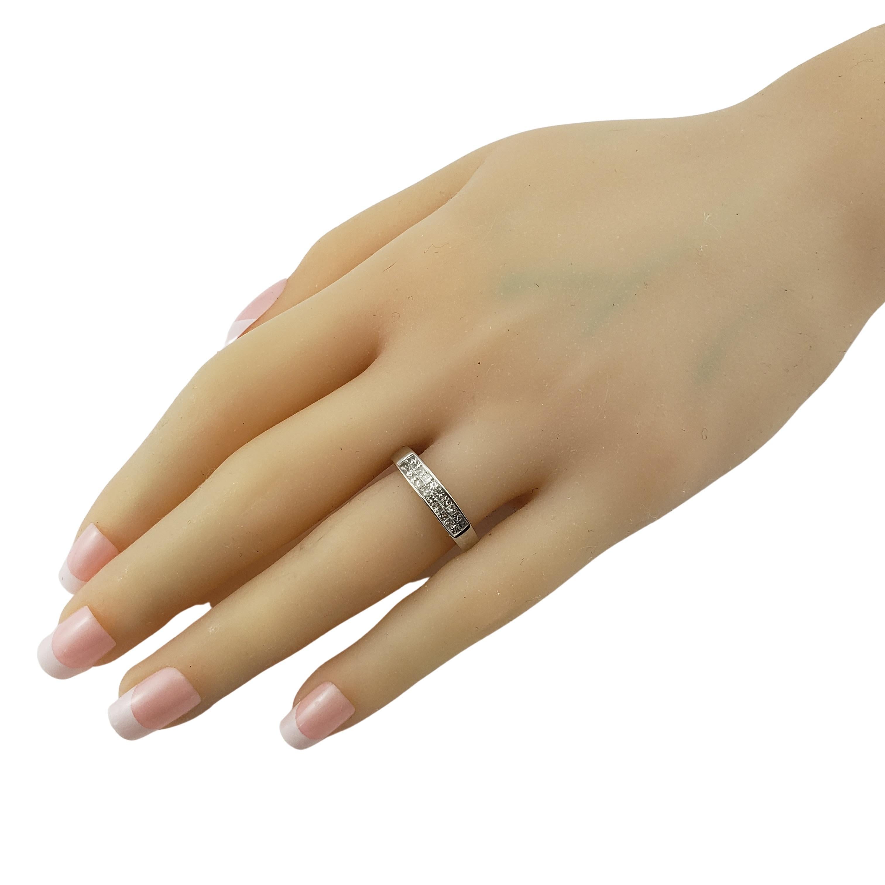 14 Karat White Gold Princess Cut Diamond Wedding Band Ring For Sale 2