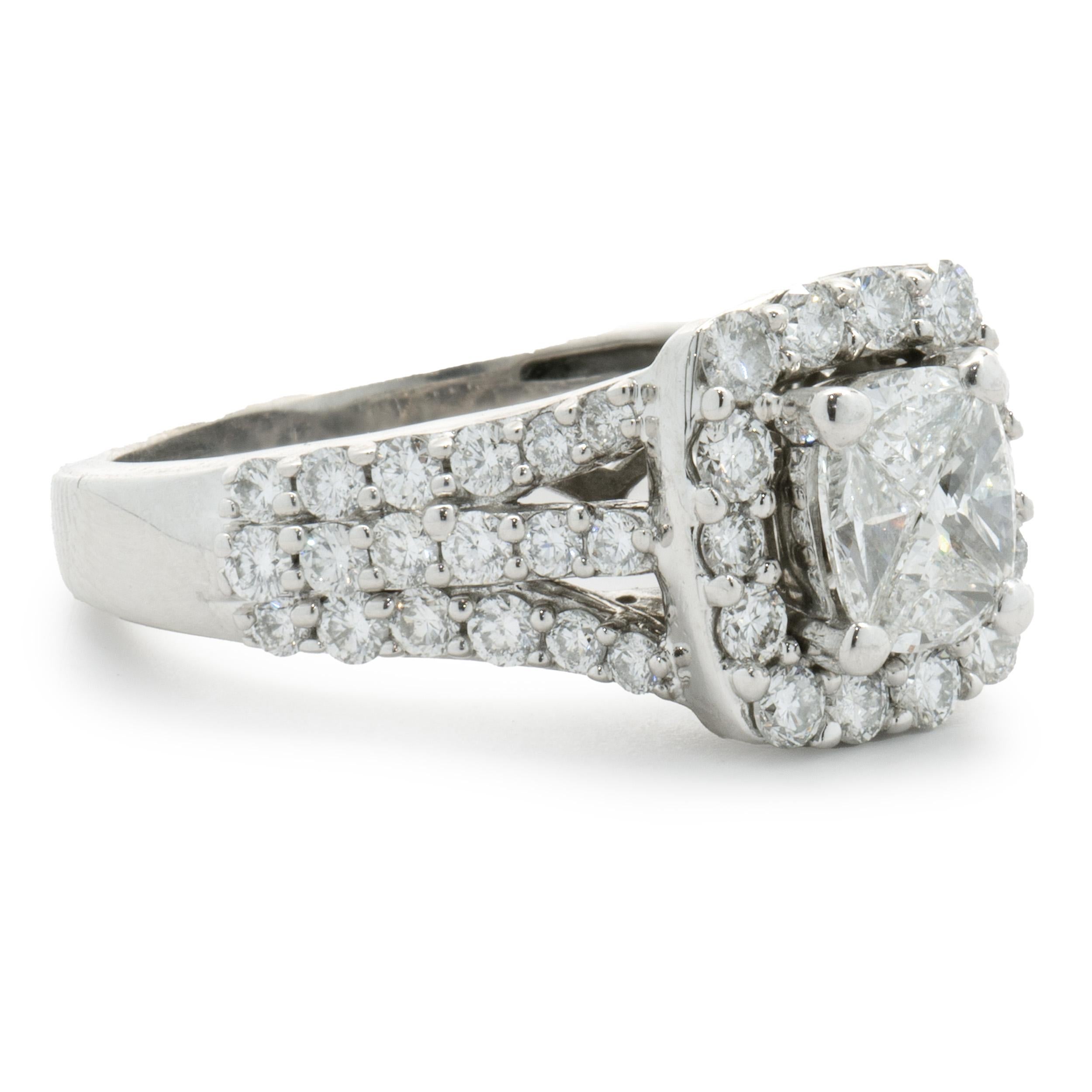 14 Karat White Gold Quad-Set Diamond Engagement Ring In Excellent Condition For Sale In Scottsdale, AZ