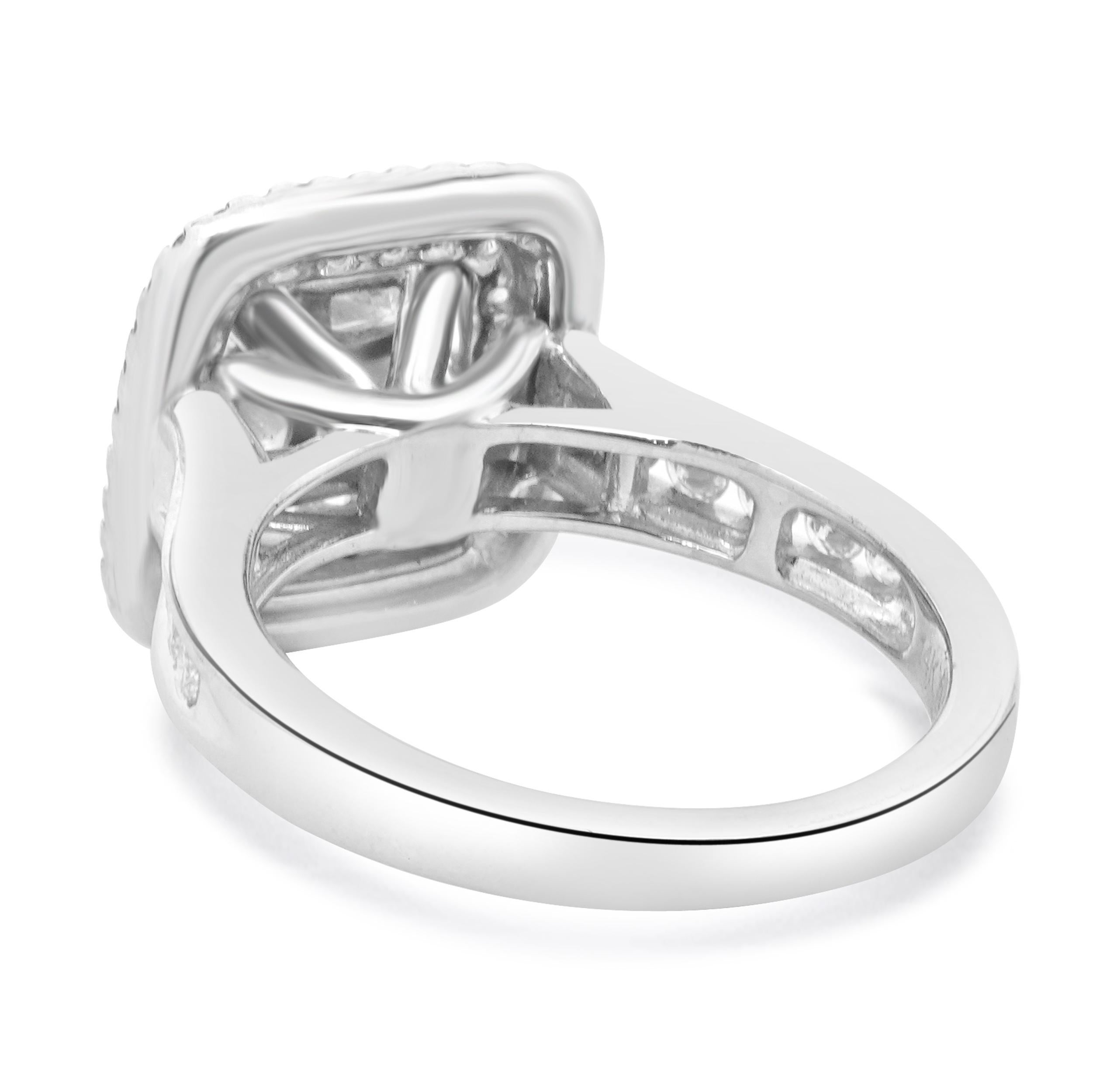 Bague de fiançailles en or blanc 14 carats à quatre diamants Excellent état - En vente à Scottsdale, AZ