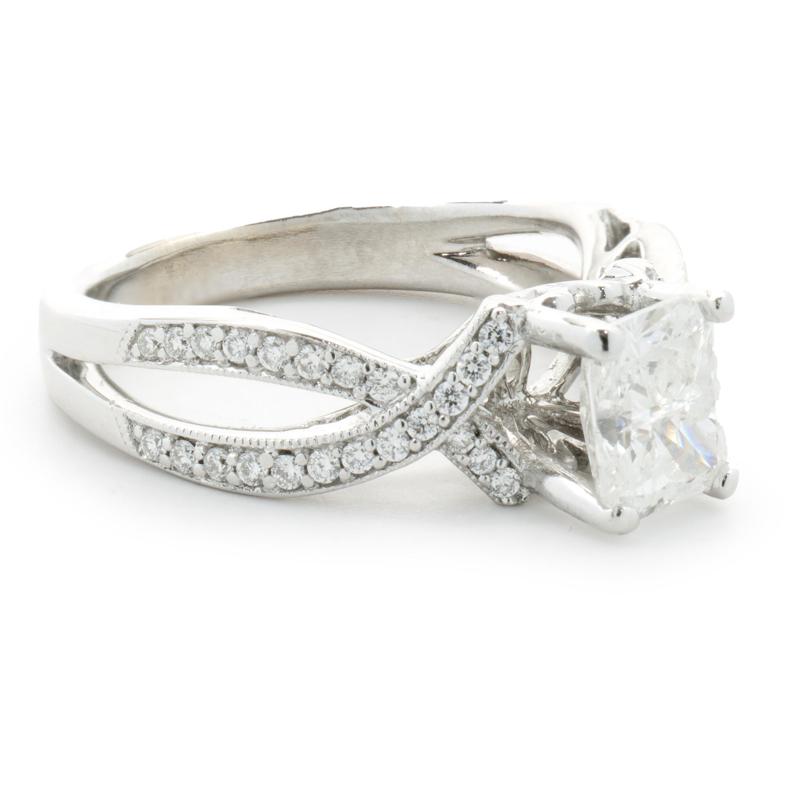 14 Karat White Gold Radiant Cut Diamond Engagement Ring In Excellent Condition For Sale In Scottsdale, AZ