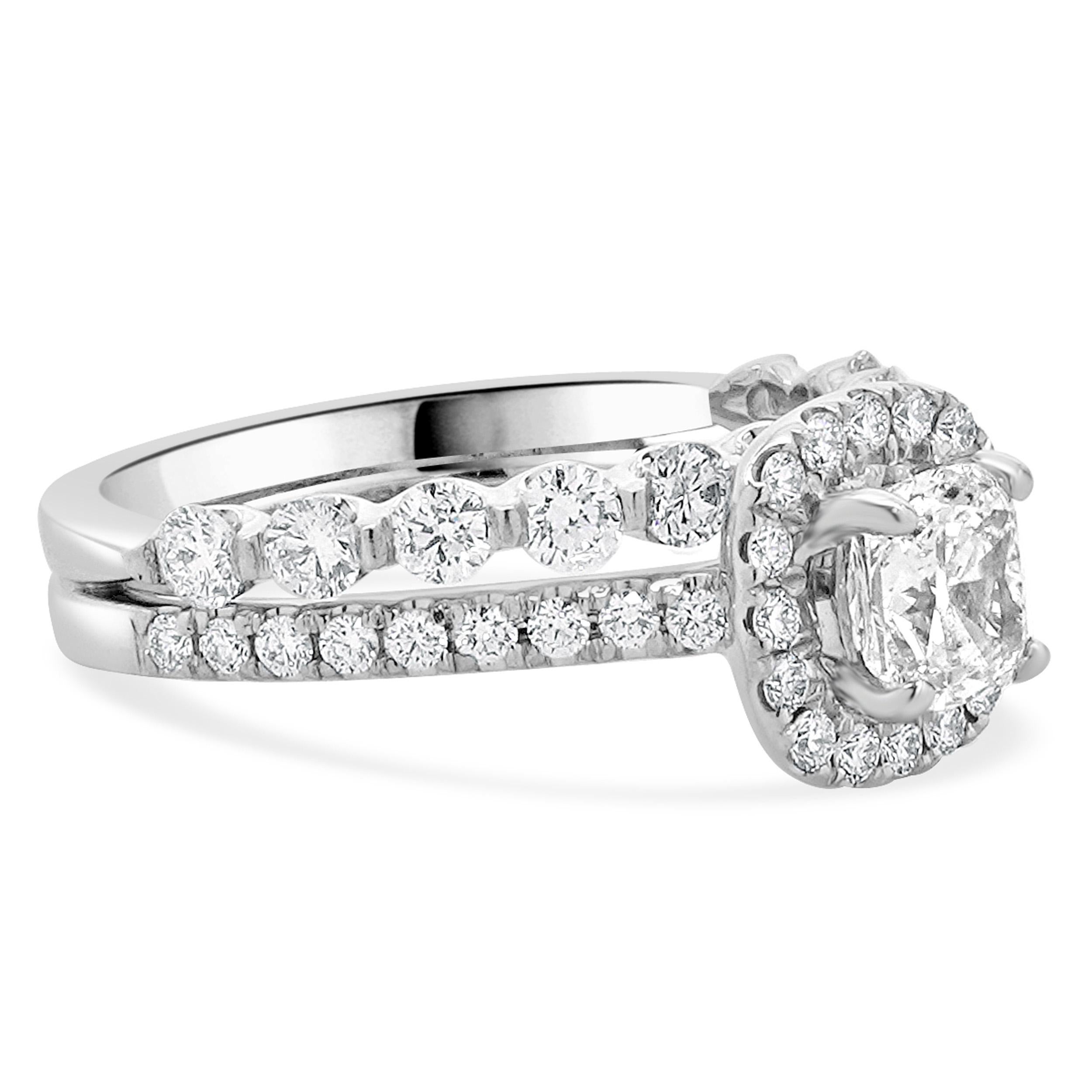 Taille radiant Bague de fiançailles en or blanc 14 carats avec diamant taille radiant en vente