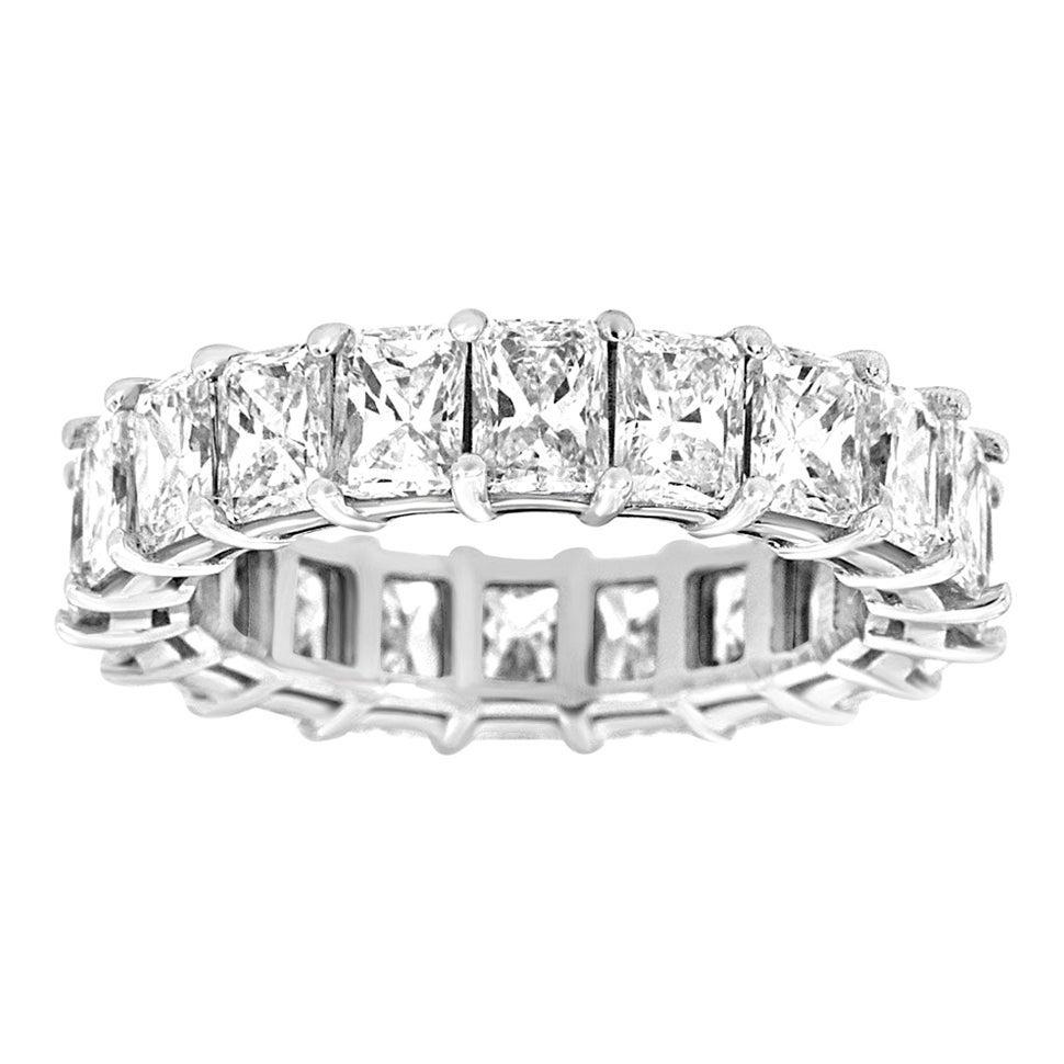 Bague d'éternité rayonnante en or blanc 14 carats avec diamants de 6 carats