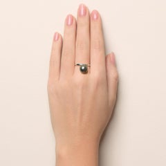 14 Karat White Gold Ring with Free Moving Dark Tahitian Pearl